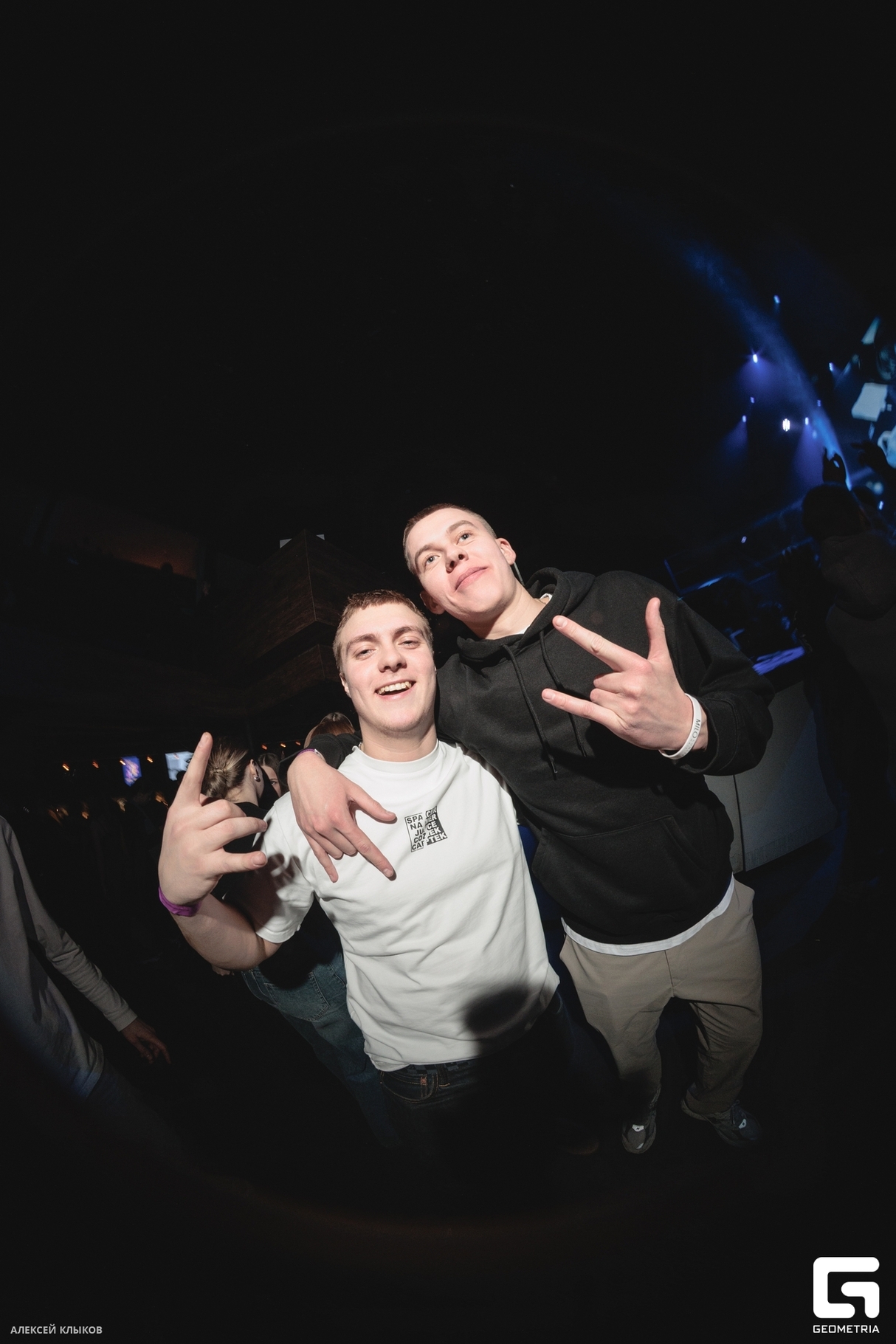 MAIN: LOVE MUSIC X ПОЛКА 10