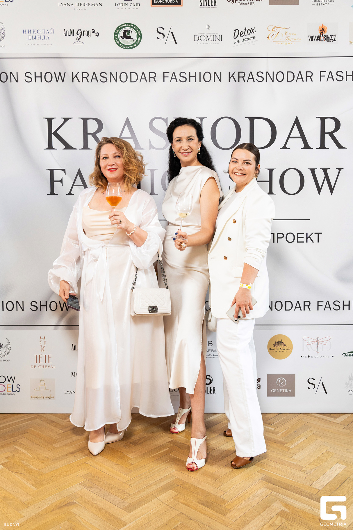 KRASNODAR FASHION SHOW в стиле Total White 12