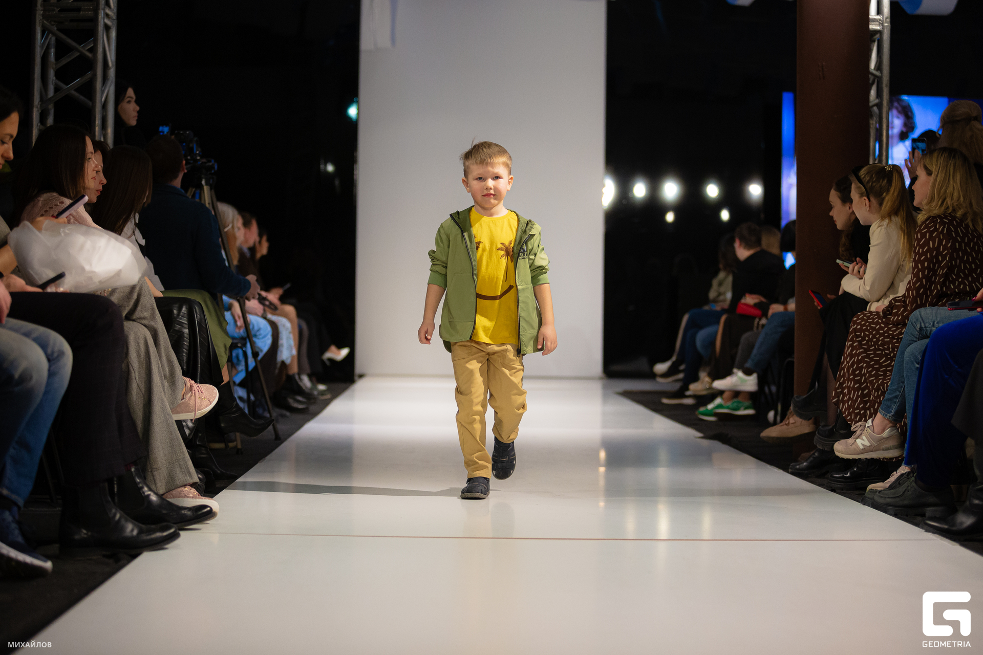 789-2304060337-Показ - Михайлов.JPG