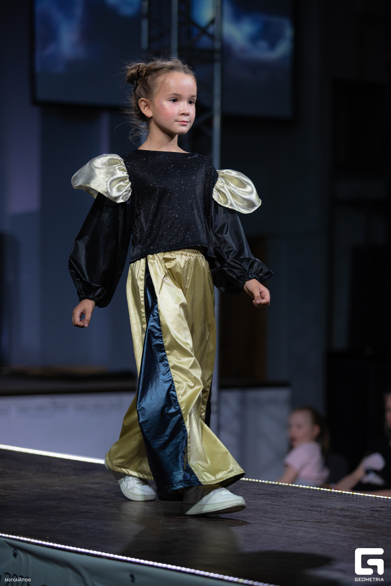 238-2305204235-Показ - Михайлов - 2560.JPG