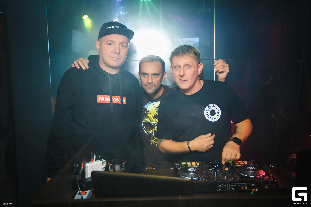 Weekend Party 19