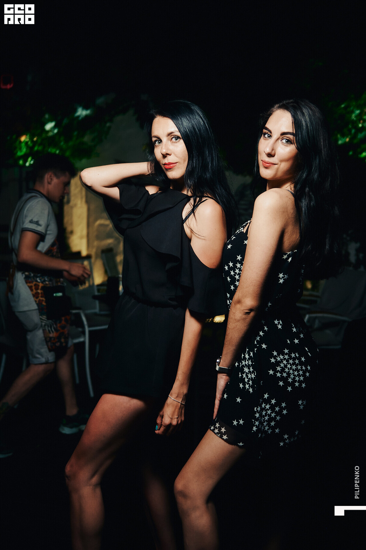 Saturday party 19