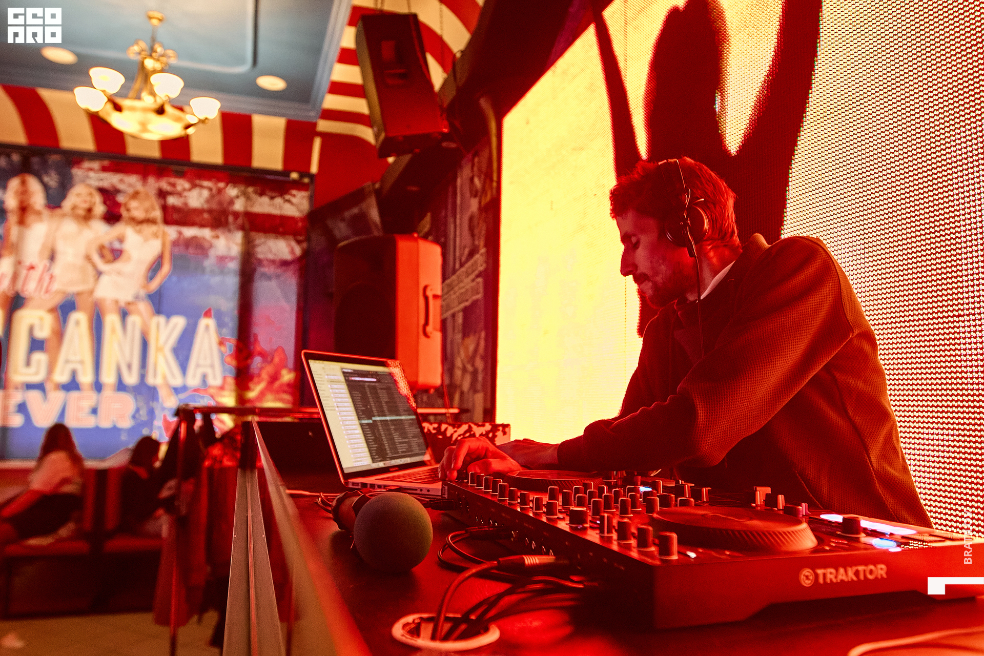 00050 - 2022-10-01 02.17.54 - Alex Bratilov.jpg