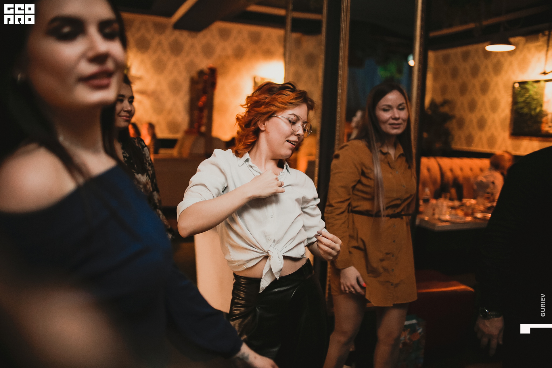 alphaSHOT prime100000-100135.jpg