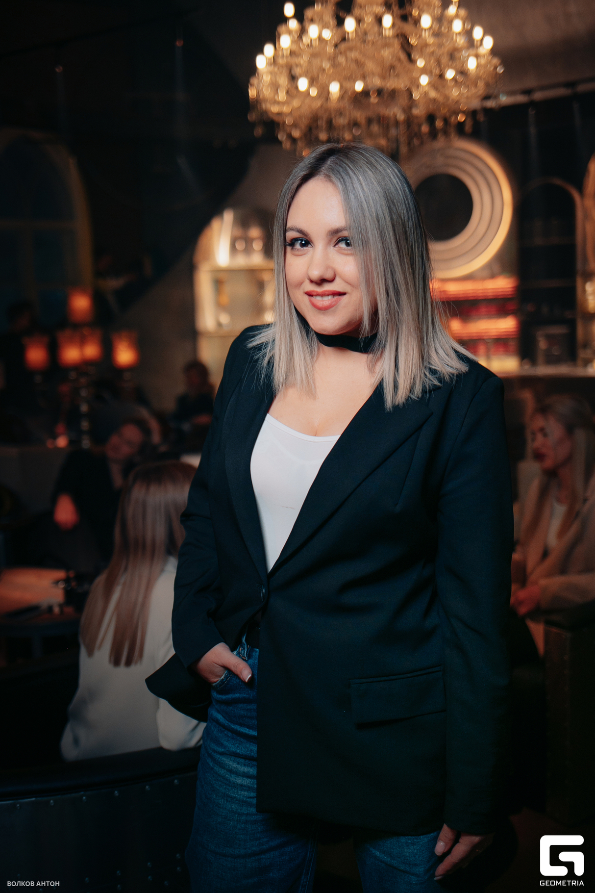 Изысканная атмосфера в TWR HookahLab 30
