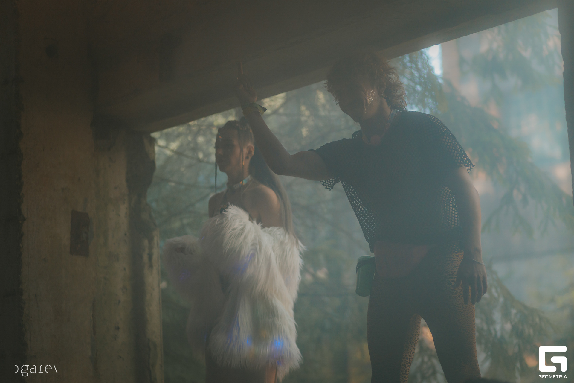 OUTLINE 2024-427-117.jpg