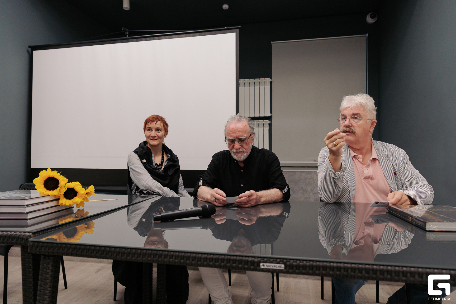 np-121-0W6A0844 2.jpg