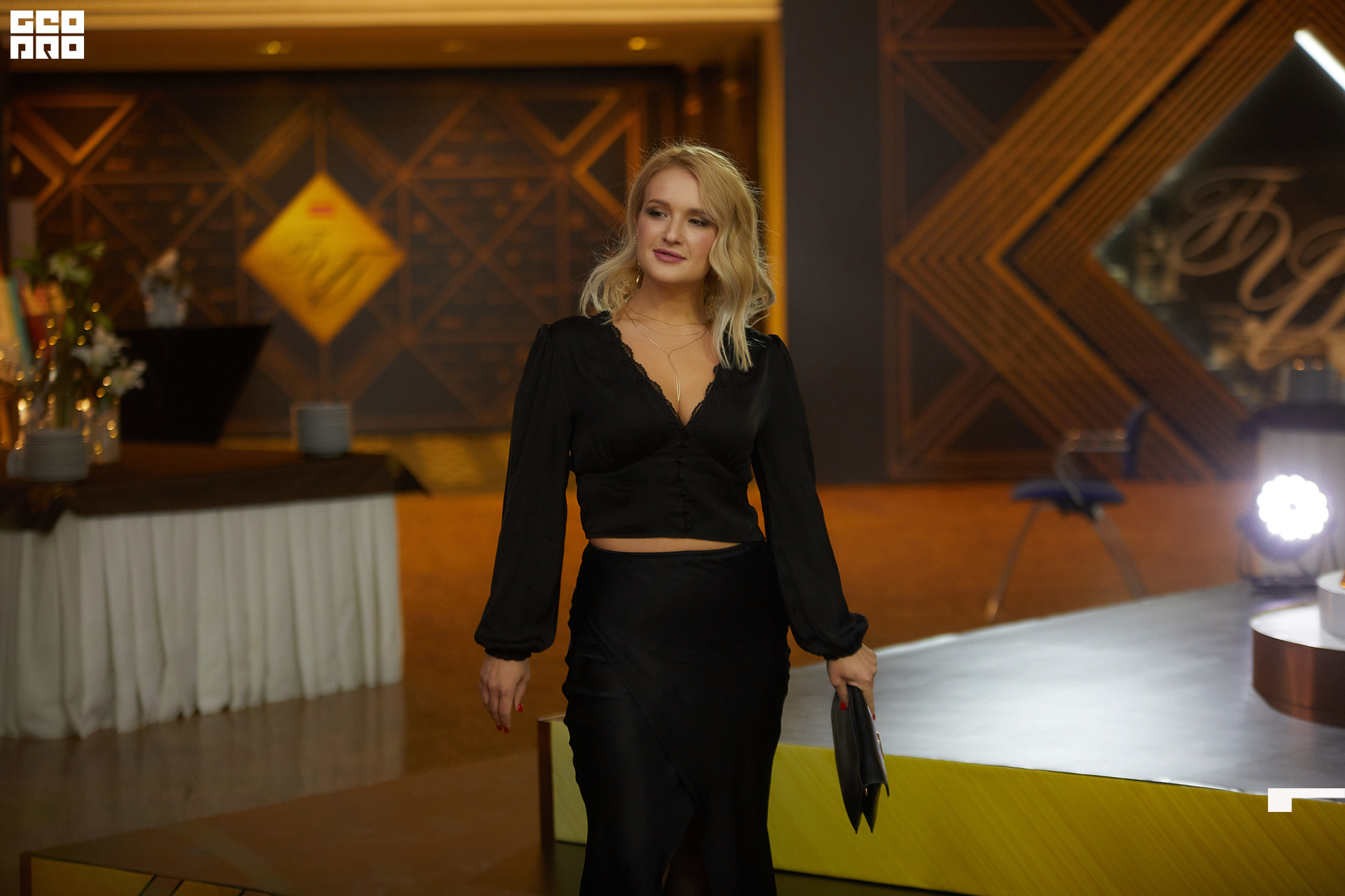 232_21-12-09 ISAEVA KASHIN SHVETS.jpg