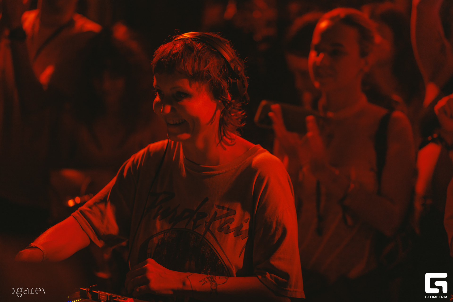 OUTLINE 2024-427-252.jpg