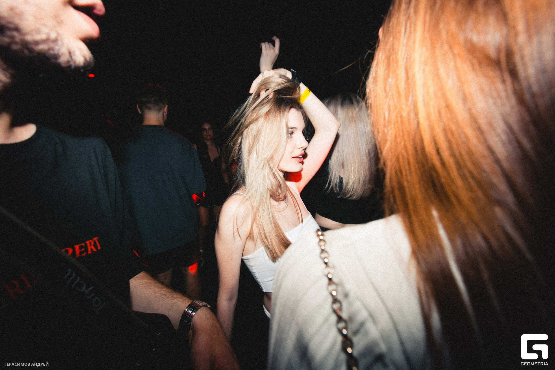 105 Repeat 26.08.jpg