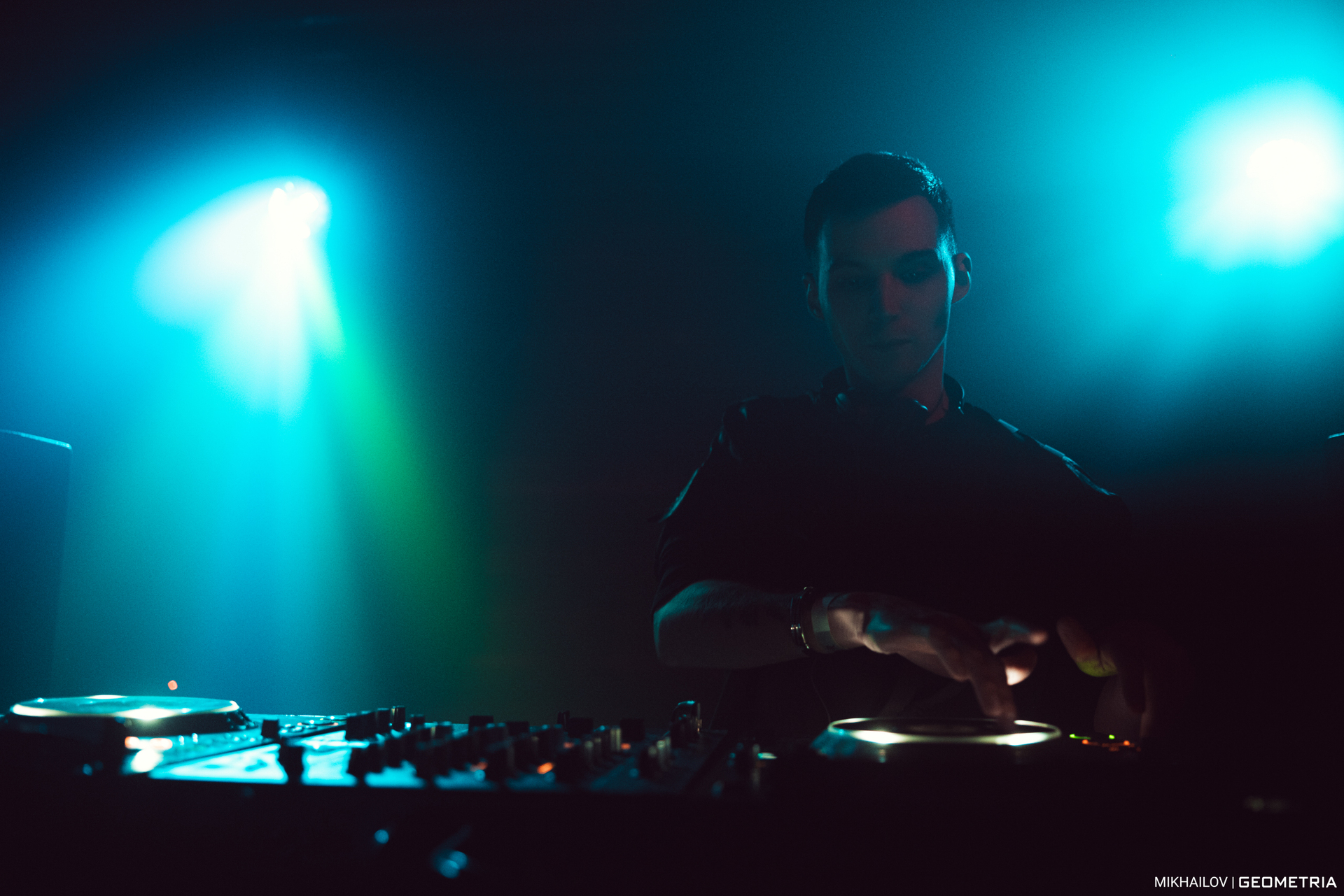 215-050425-3532 mikhailov-web.jpg