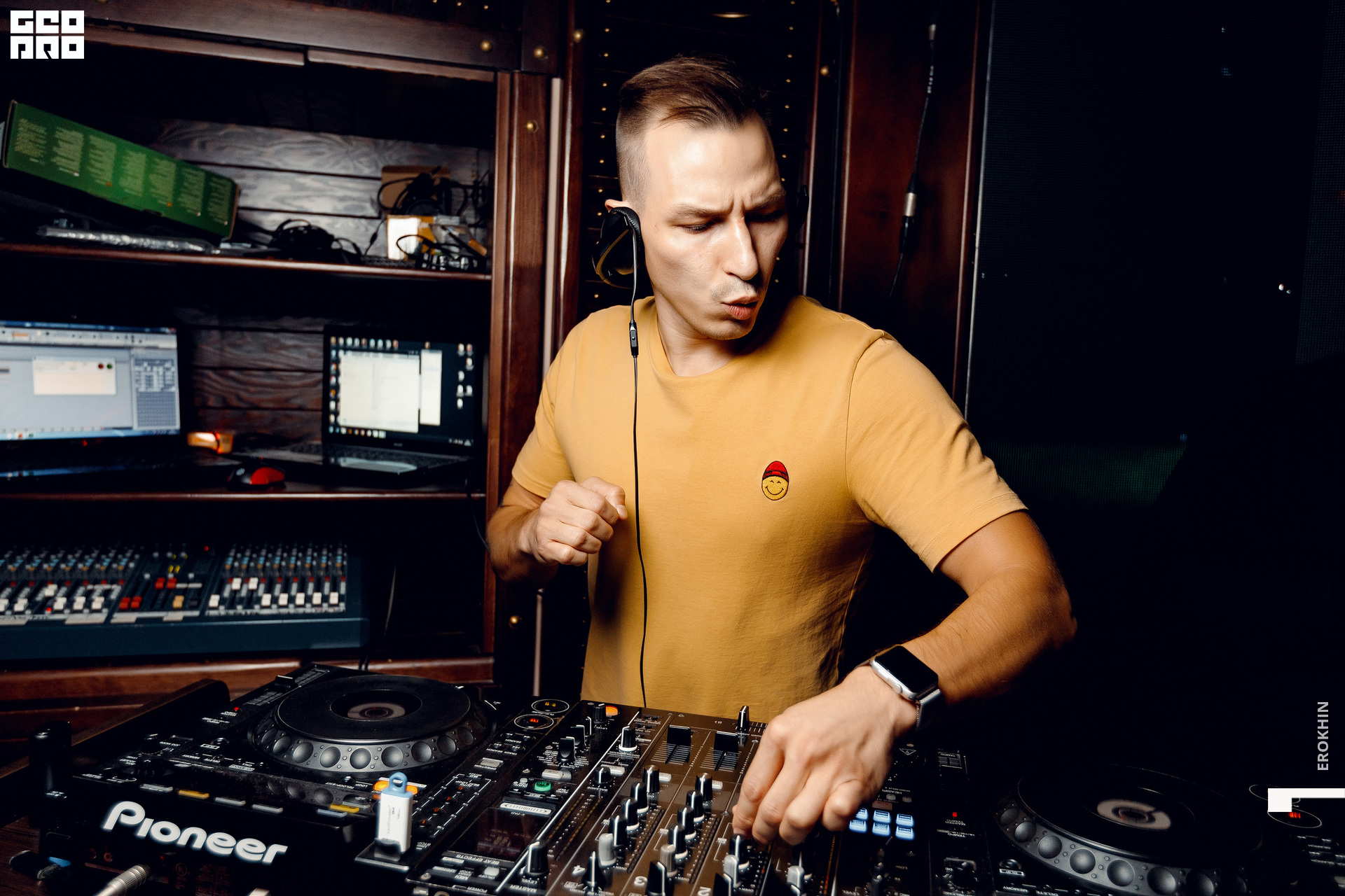 022 2021-09-19_00-23-47-022-EROKHIN.jpg