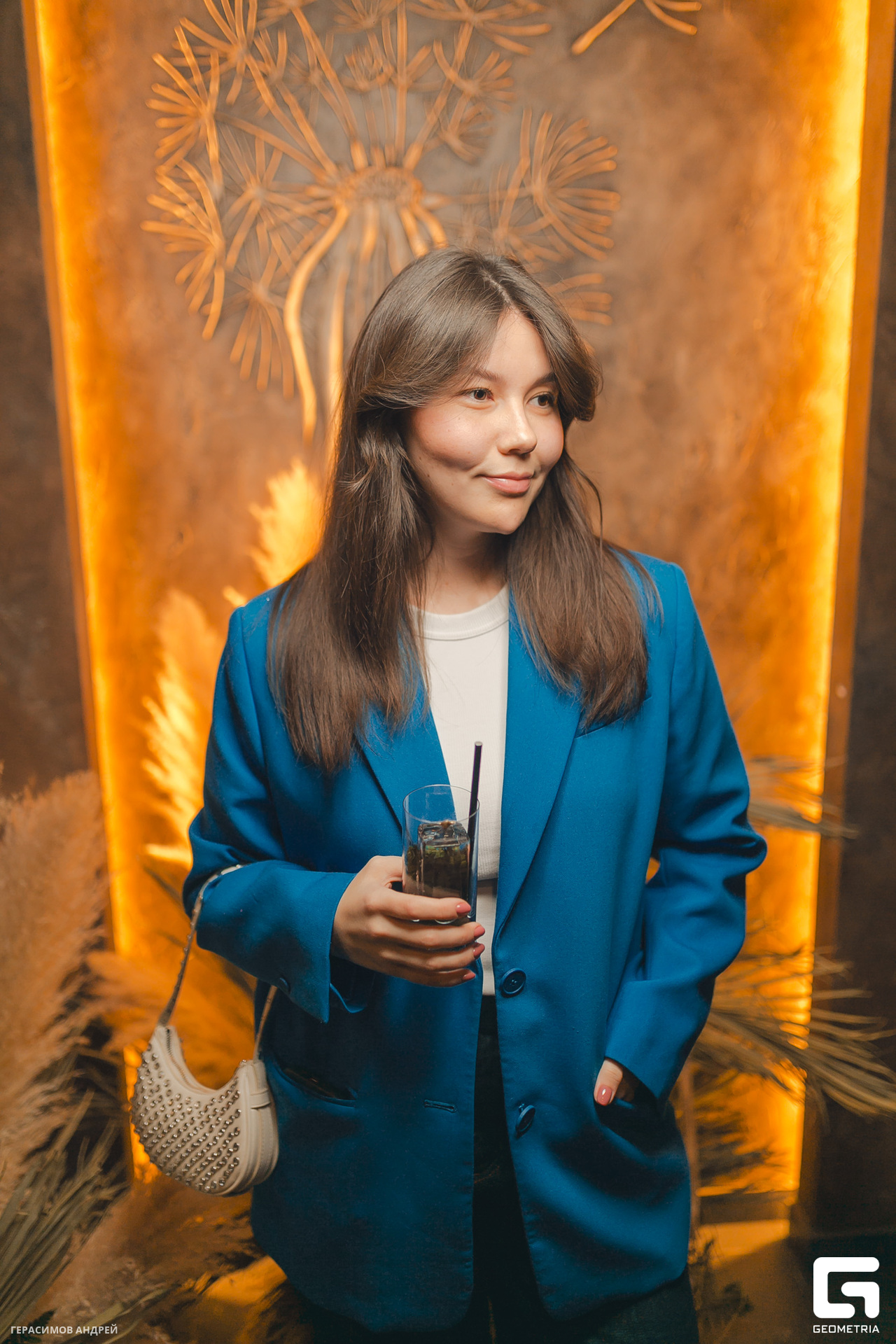 031 Bloom 12. 01.jpg