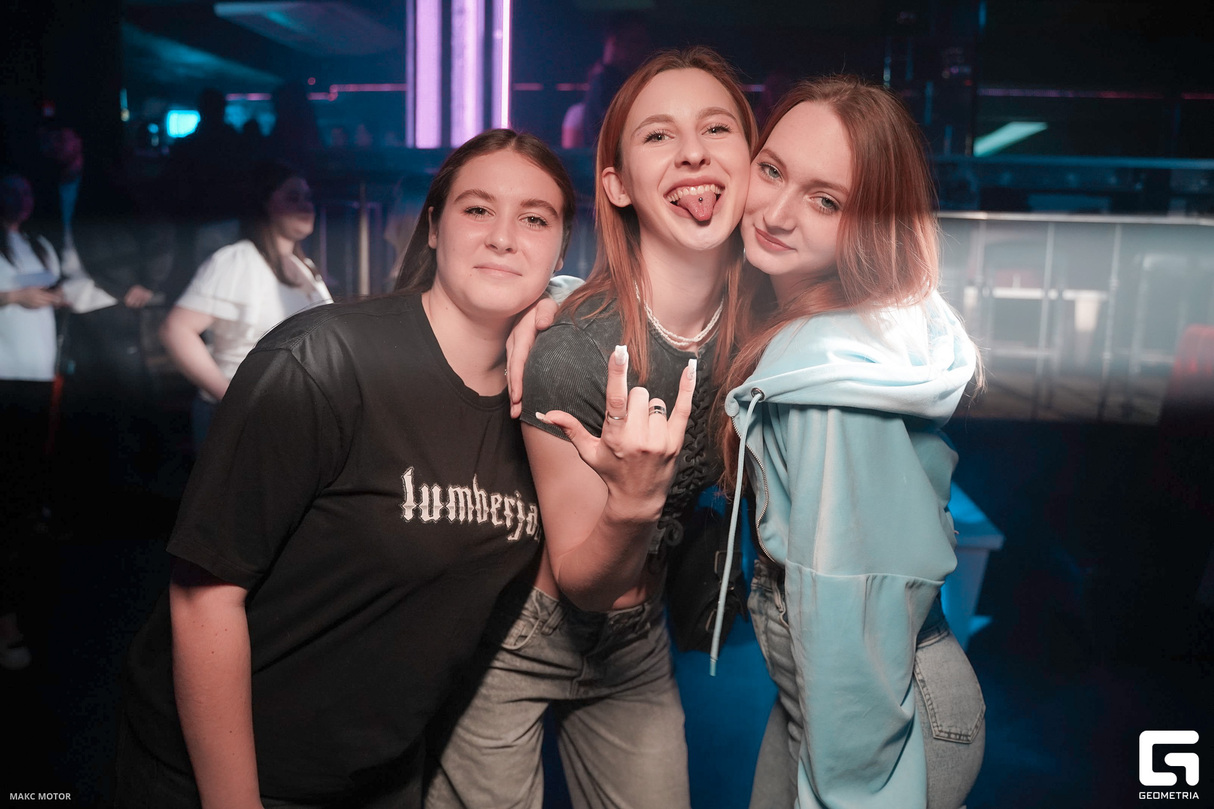 Friday Night 28