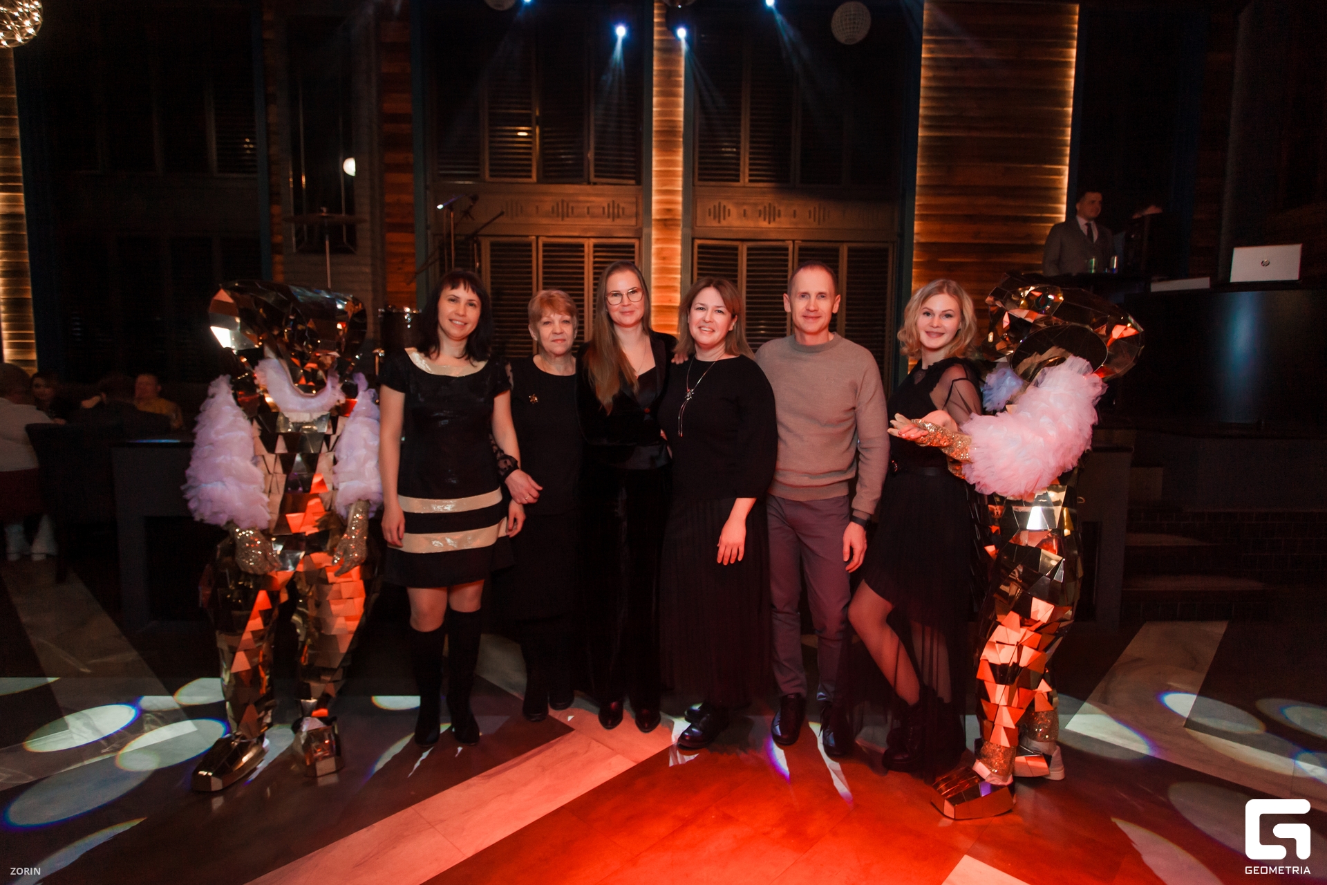 004-19-15-10-28-12-24- Zorin.jpg