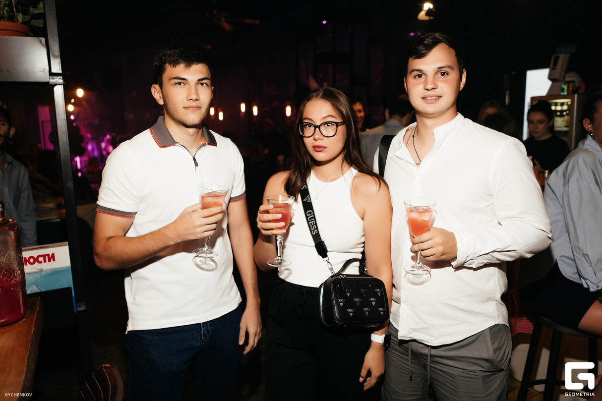 BARBQ отмечает 5 лет 23
