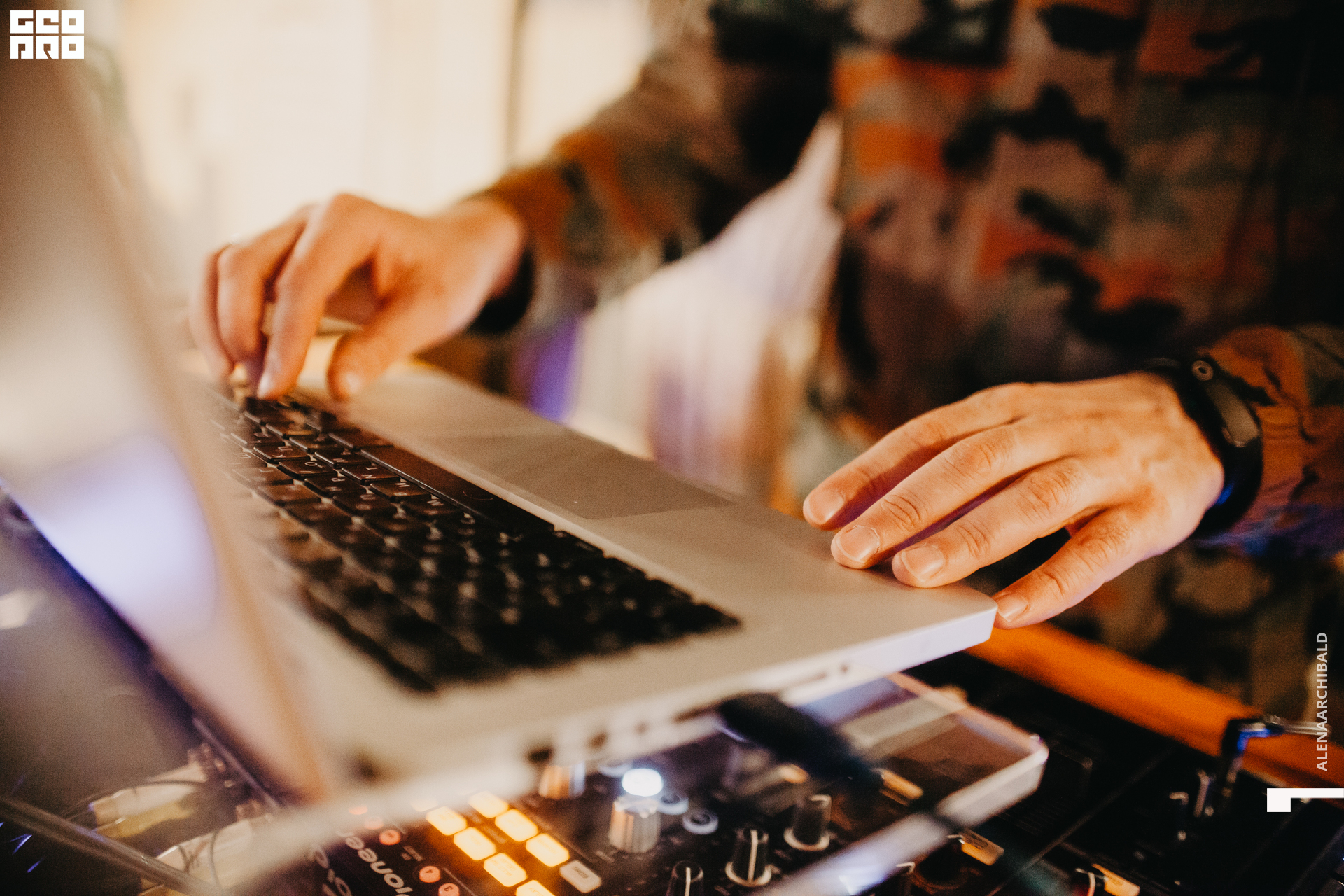 2021-03-26 21-33-38_alenaarchibald_052.JPG