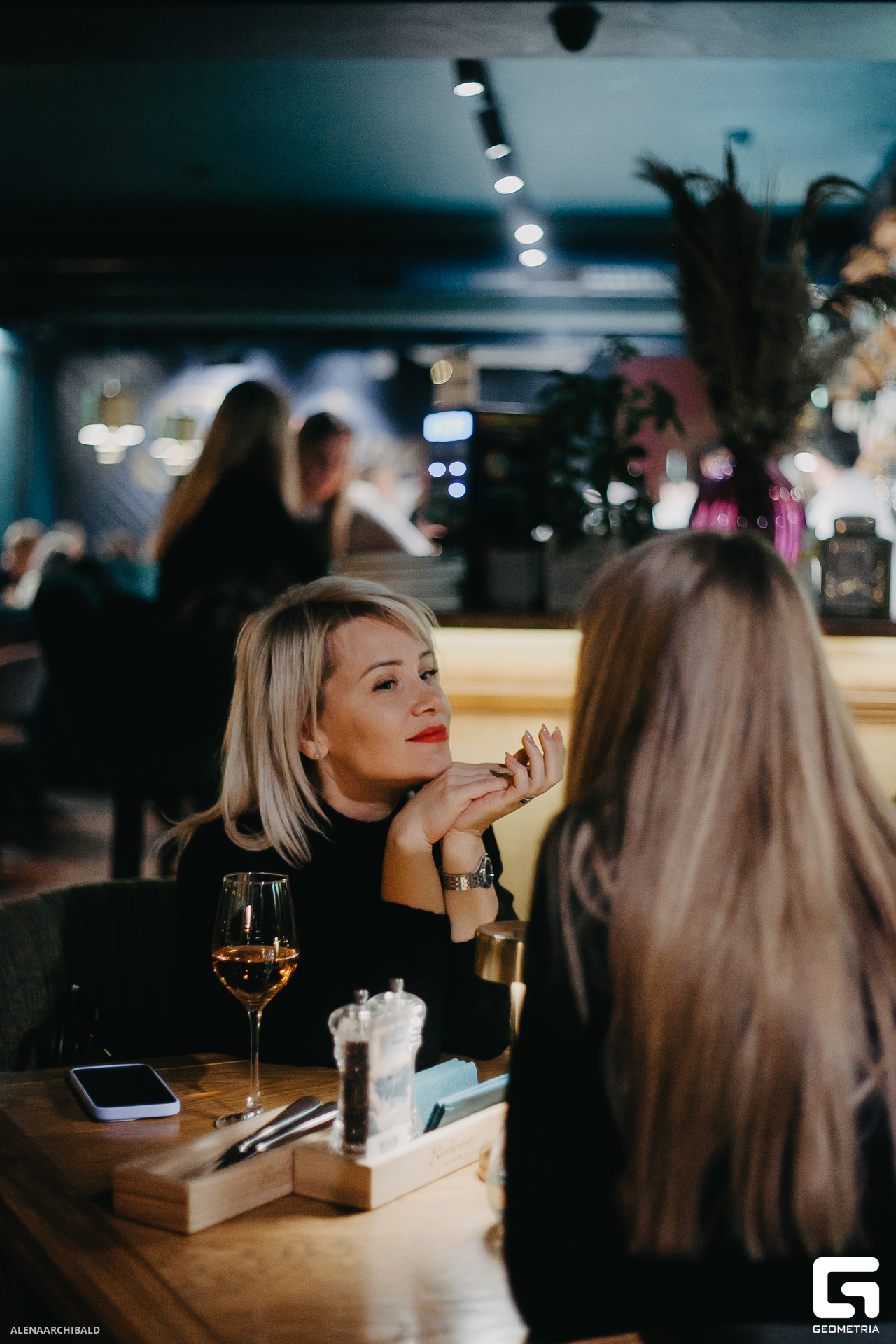 2023-11-24 22-00-46_alenaarchibald004.JPG