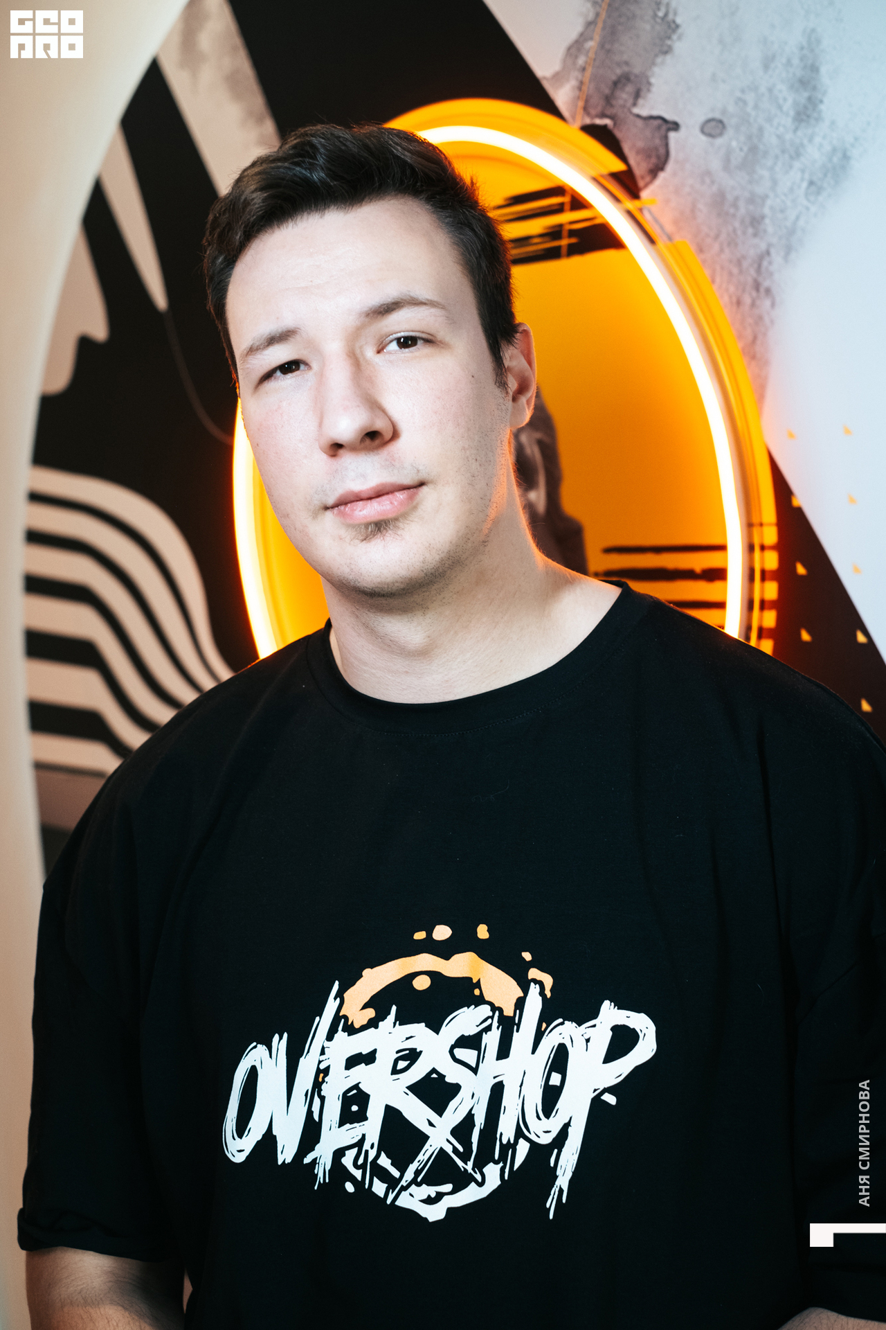 0003320210320. 120403  Smirnova_OPERSHOP.jpg