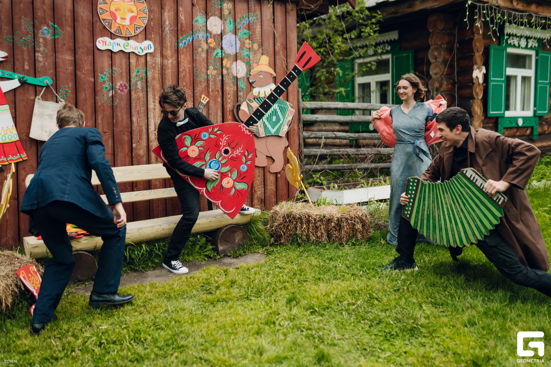 076-17-15-56-20-05-25- Zorin.jpg