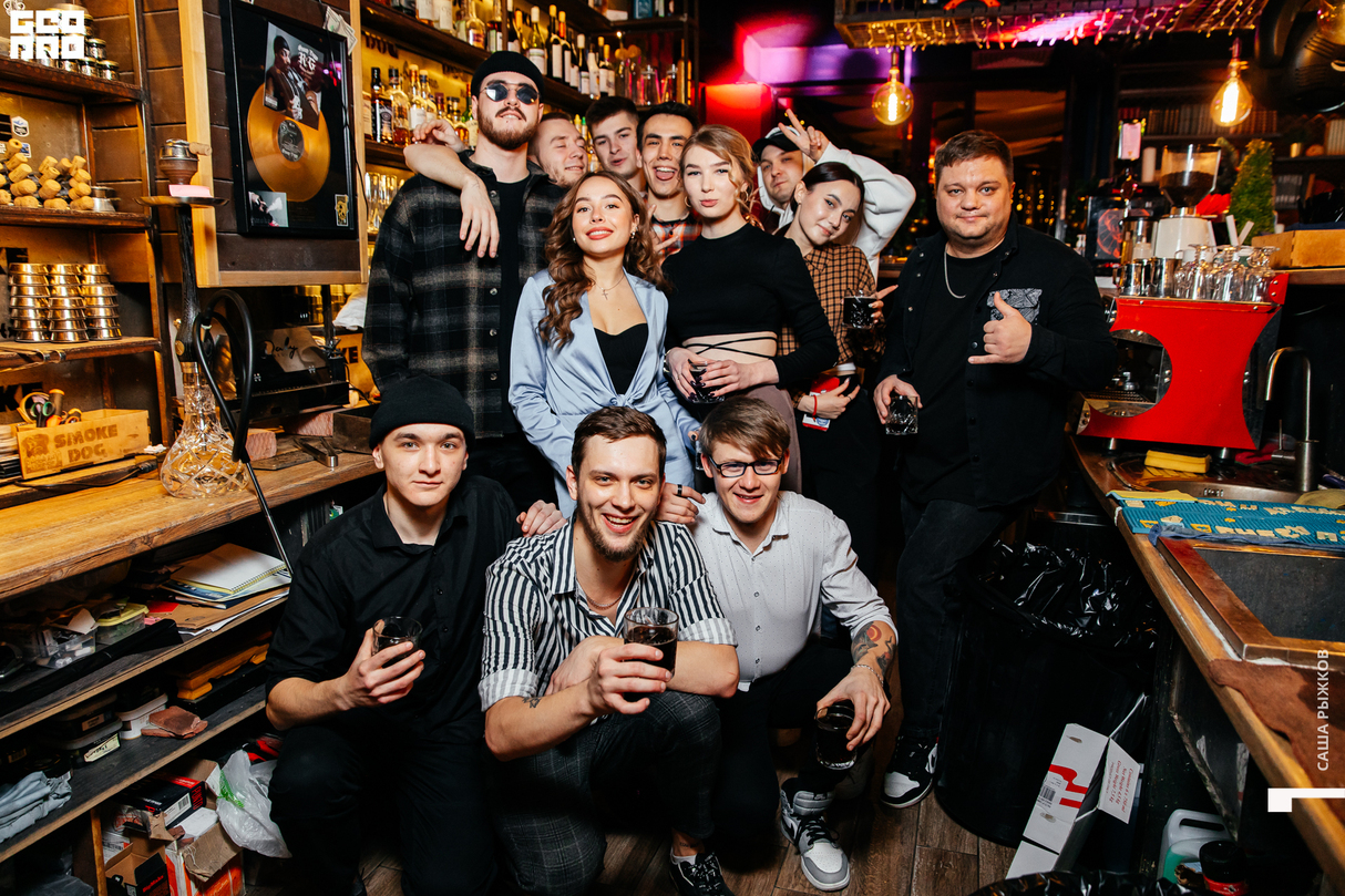Новогодняя ночь в Smoke Dog на высоте 7