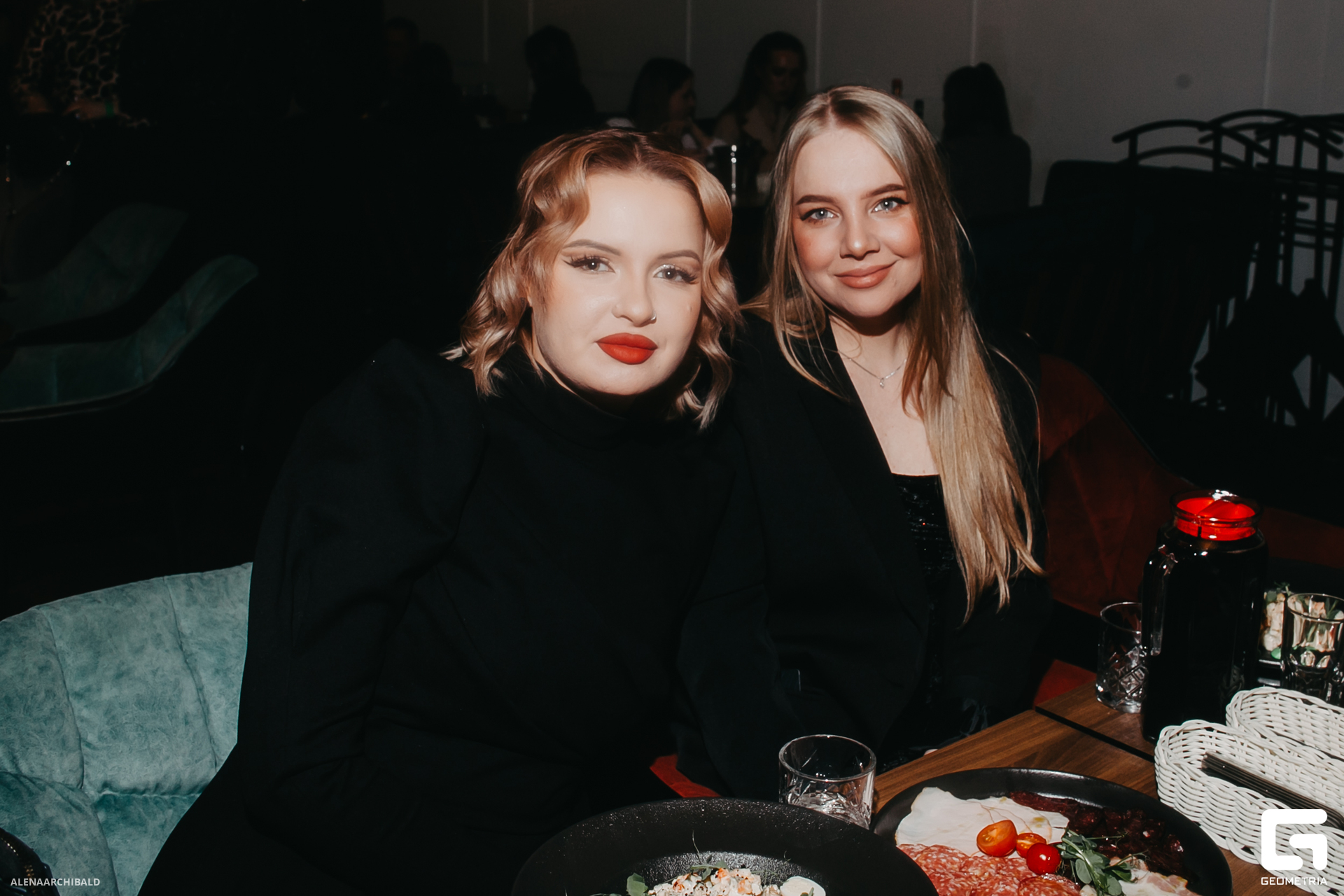 2023-12-08 20-00-38_alenaarchibald033.JPG