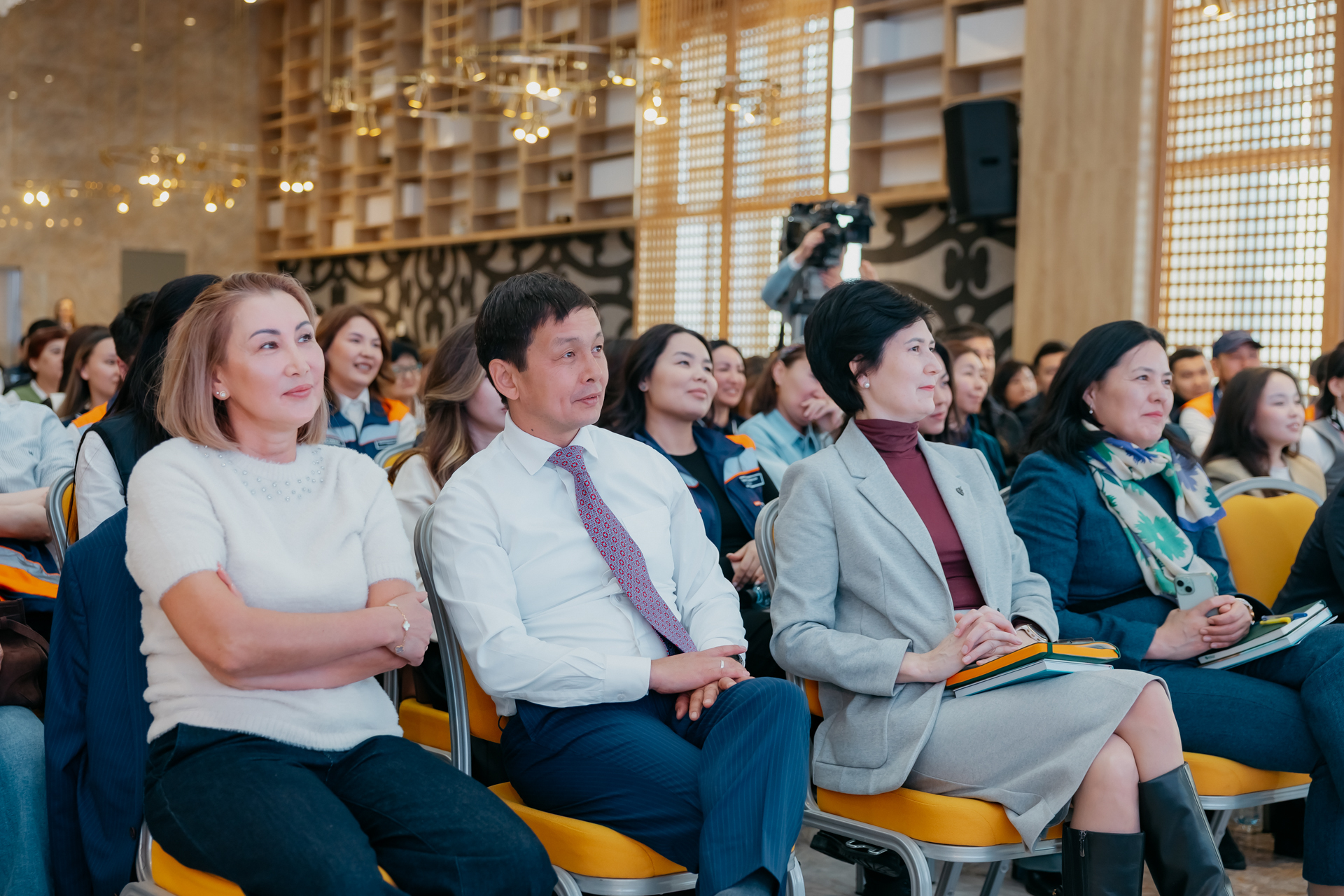 BI UNIVERSITY Atyrau (Print)-055.jpg