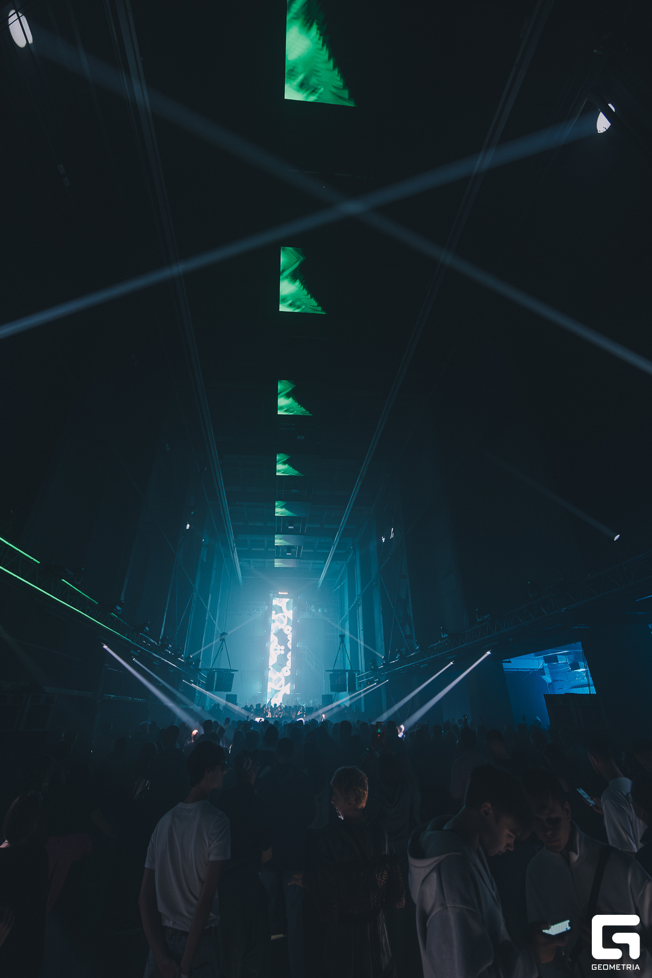 np-184-пари ночь0004.jpg