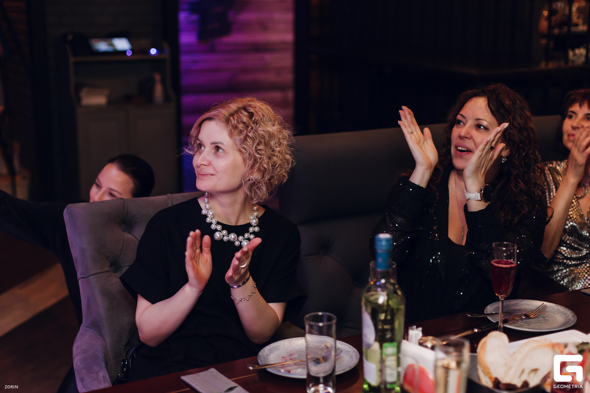 042-20-11-56-18-12-24- Zorin.jpg