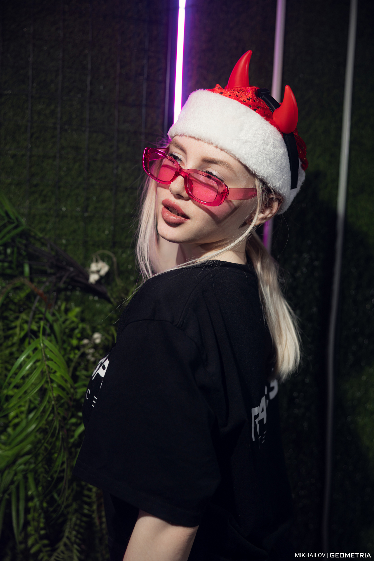 041-311224-2757 Mikhailov-weblogo.jpg