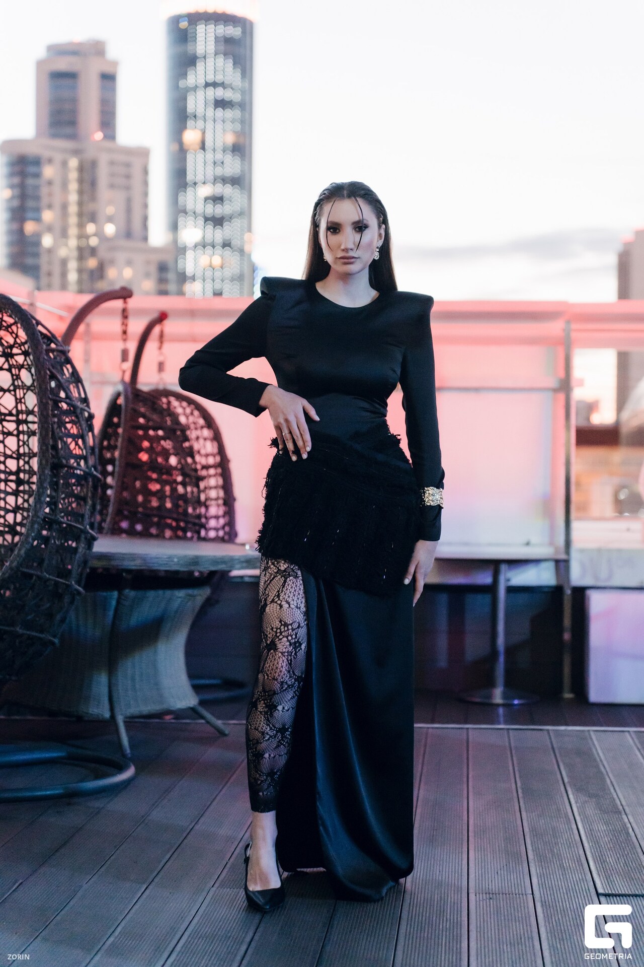 336-22-21-43-25-05-25- Zorin_resized.jpg