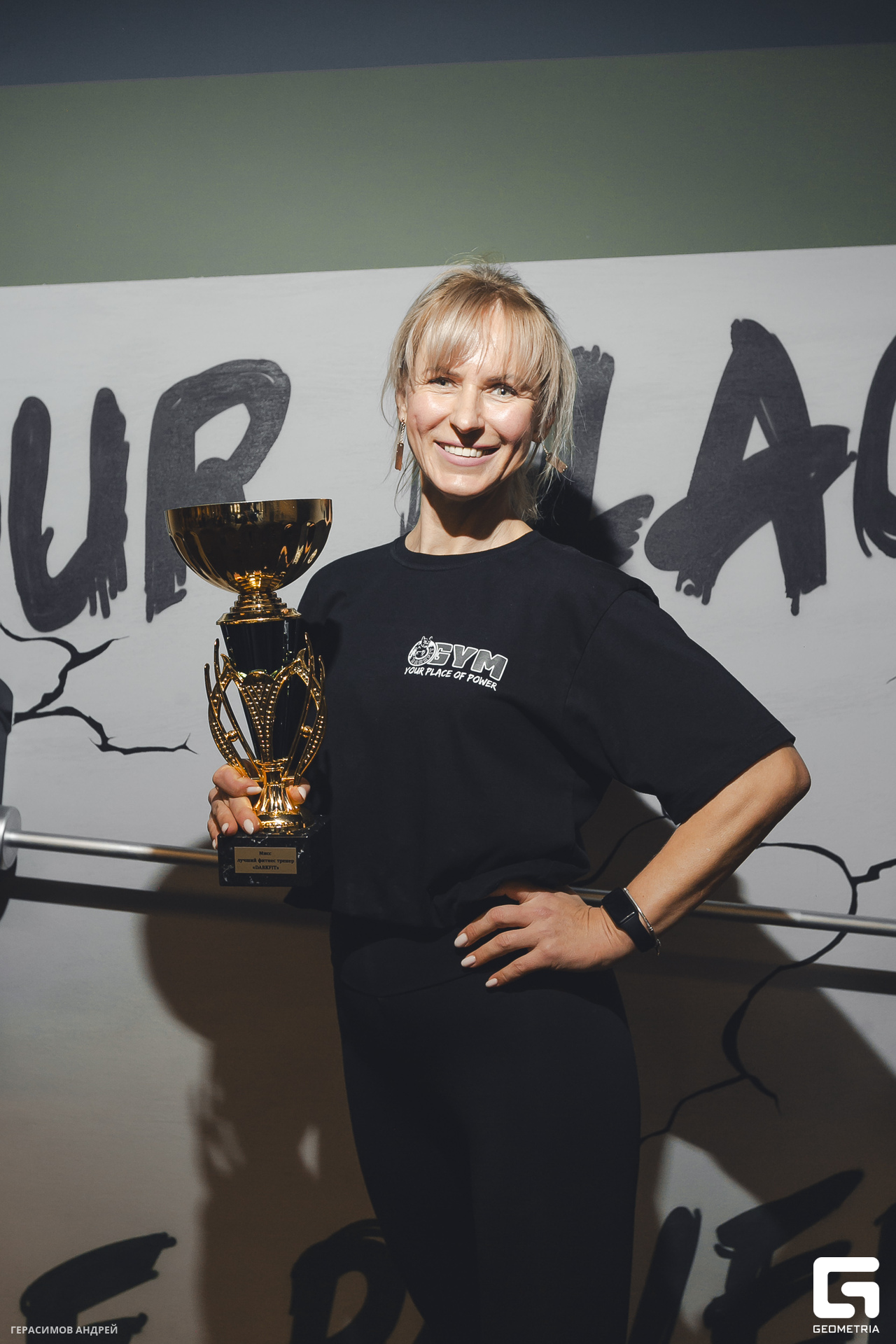 227 Dark Fit 10. 03.jpg