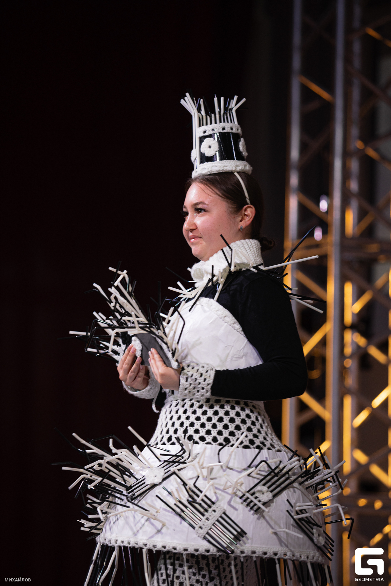 142-2305200625-Показ - Михайлов - 2560.JPG