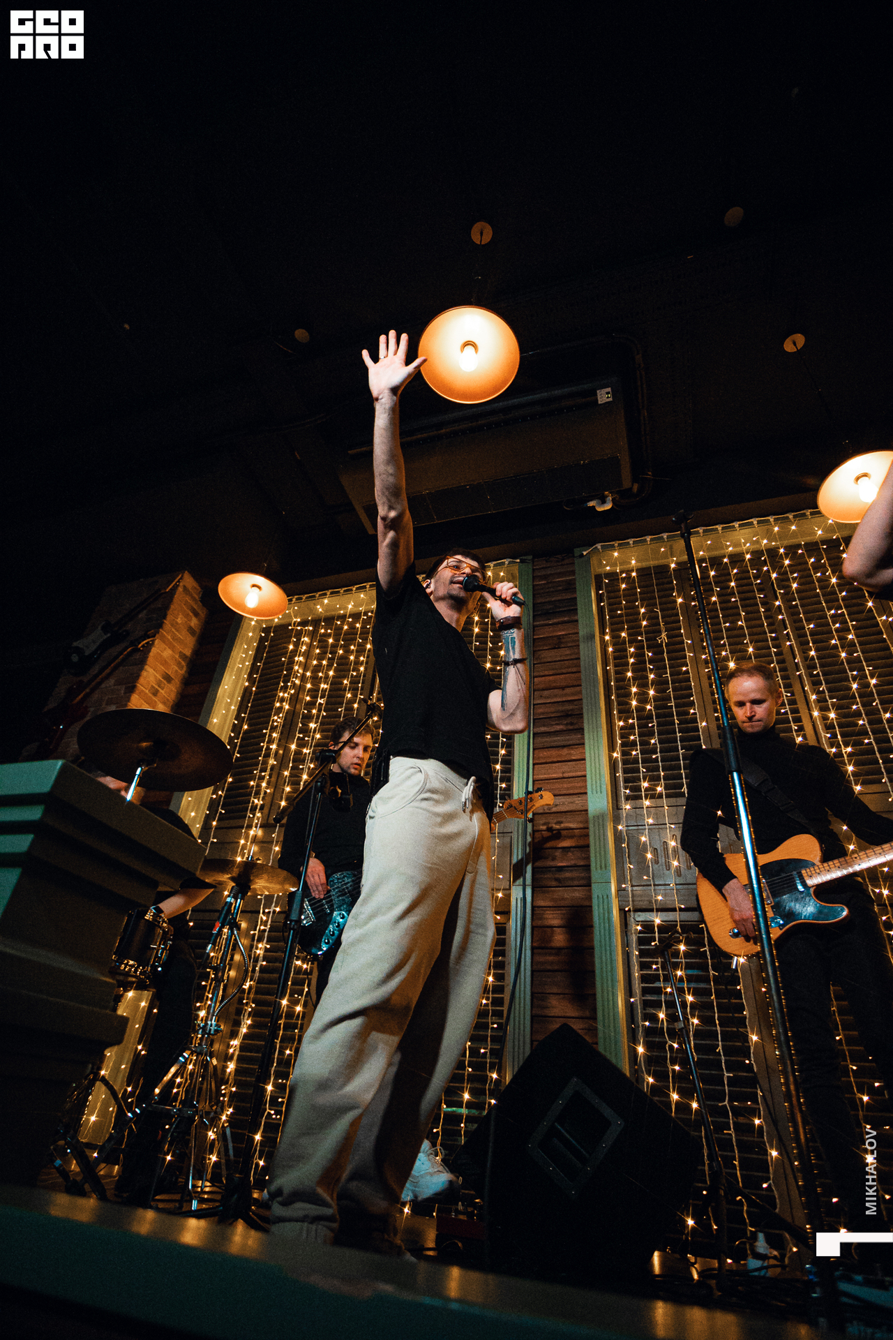 069-04-04-2021-00-26-The Optimist - Mikhailov - 2560.jpg