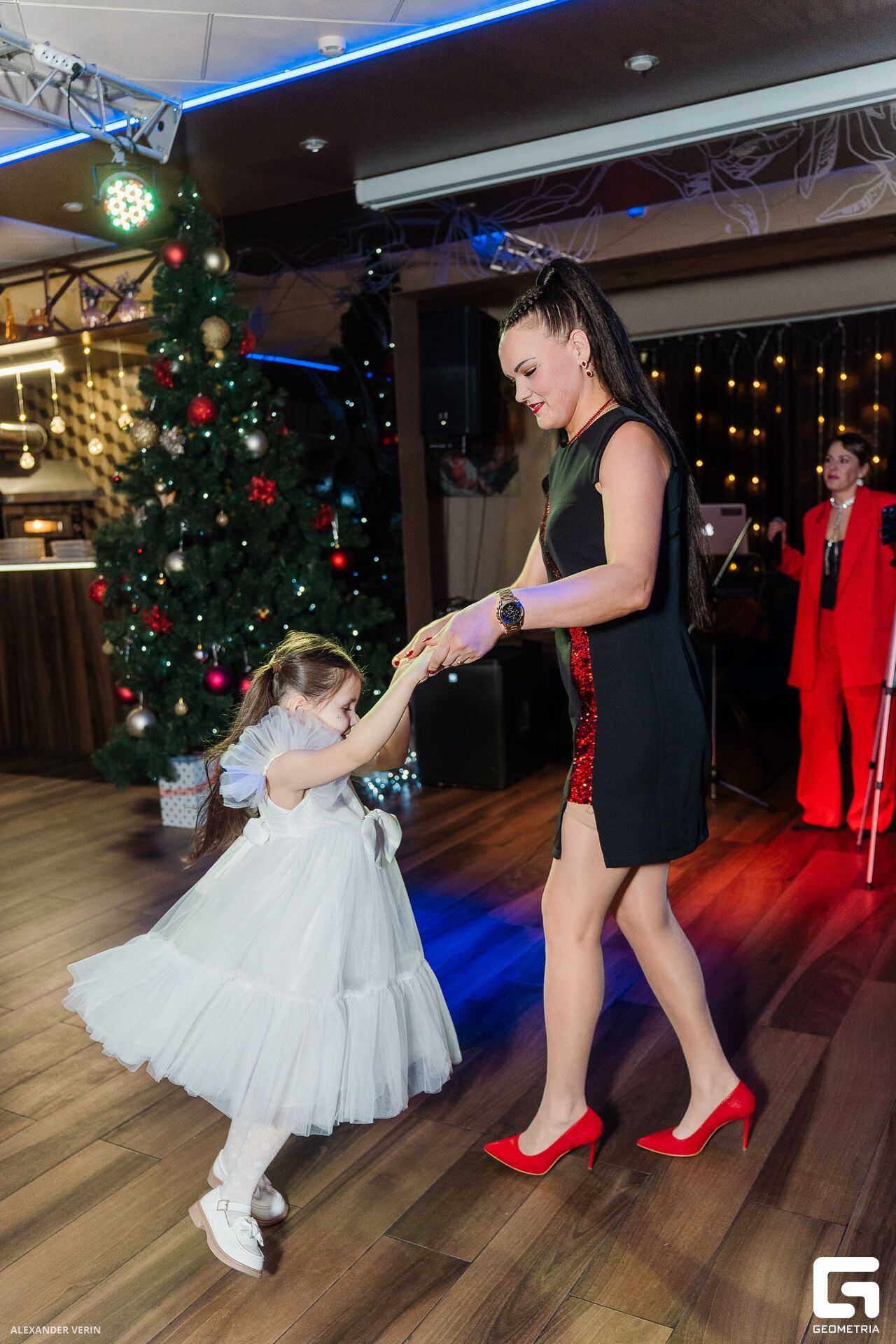 222 20240101 AV107046.jpg