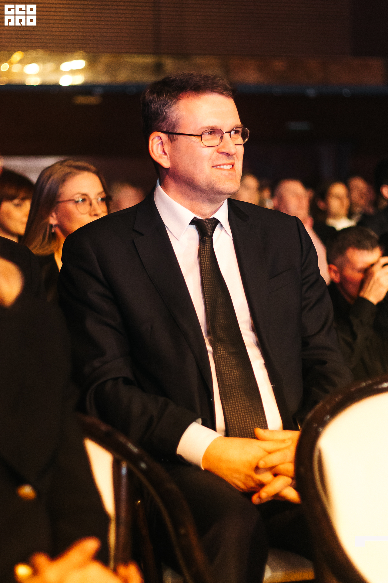 253_21-12-09 ISAEVA KASHIN SHVETS.jpg