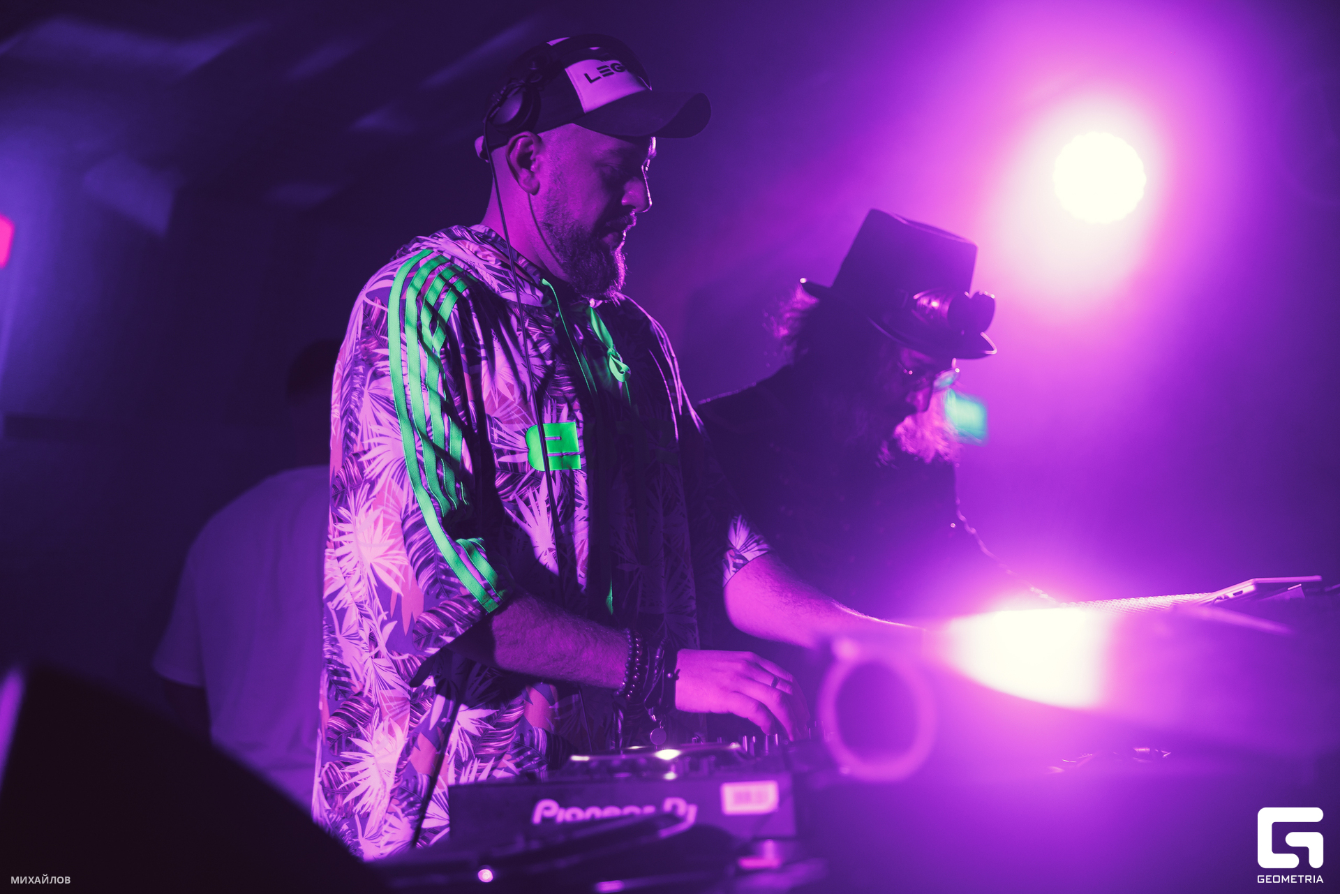 091-202404205459-Zlobin - Mikhailov-2560.jpg