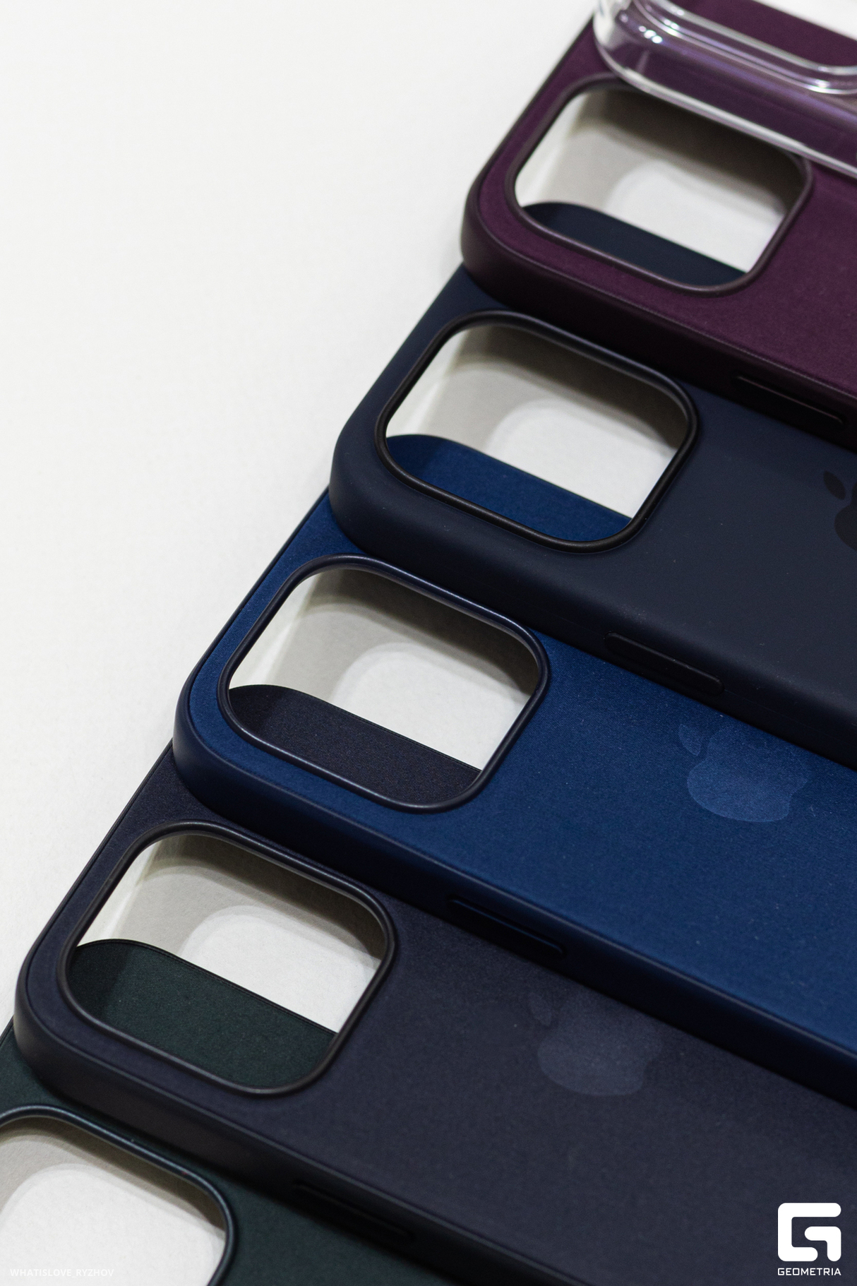 Презентация iPhone 15 в iQmac 12