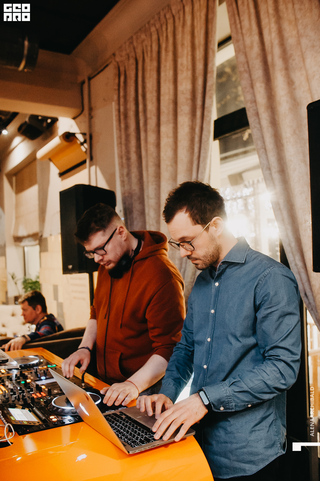 2021-03-19 21-34-01_alenaarchibald_026.JPG