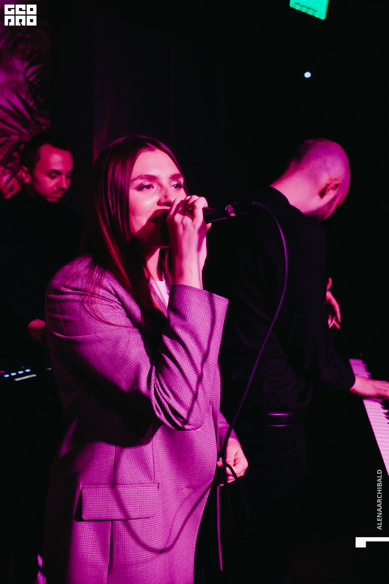 2020-11-13 22-00-27_alenaarchibald_056.JPG