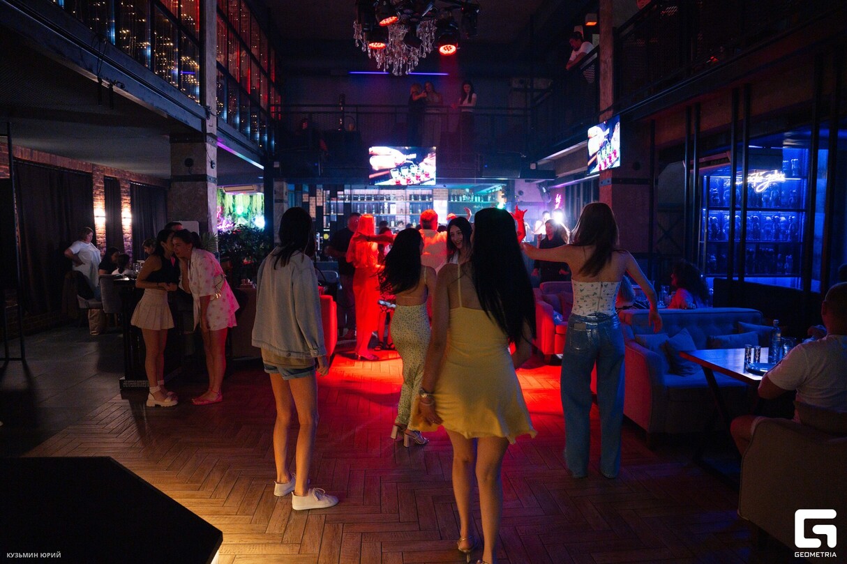 Saturday Night в МАЛИНЕ 28
