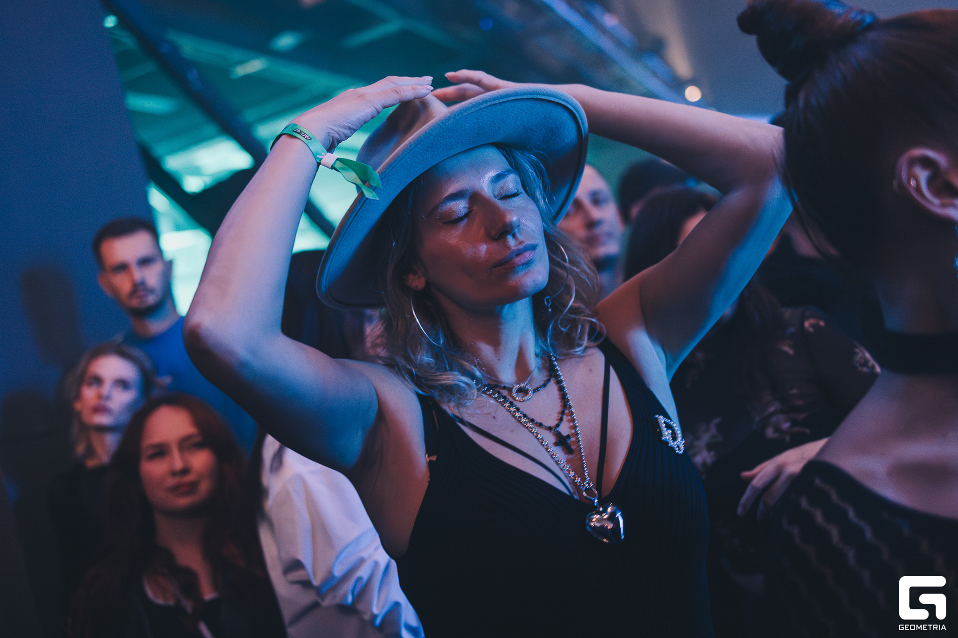 np-206-пари ночь0046.jpg