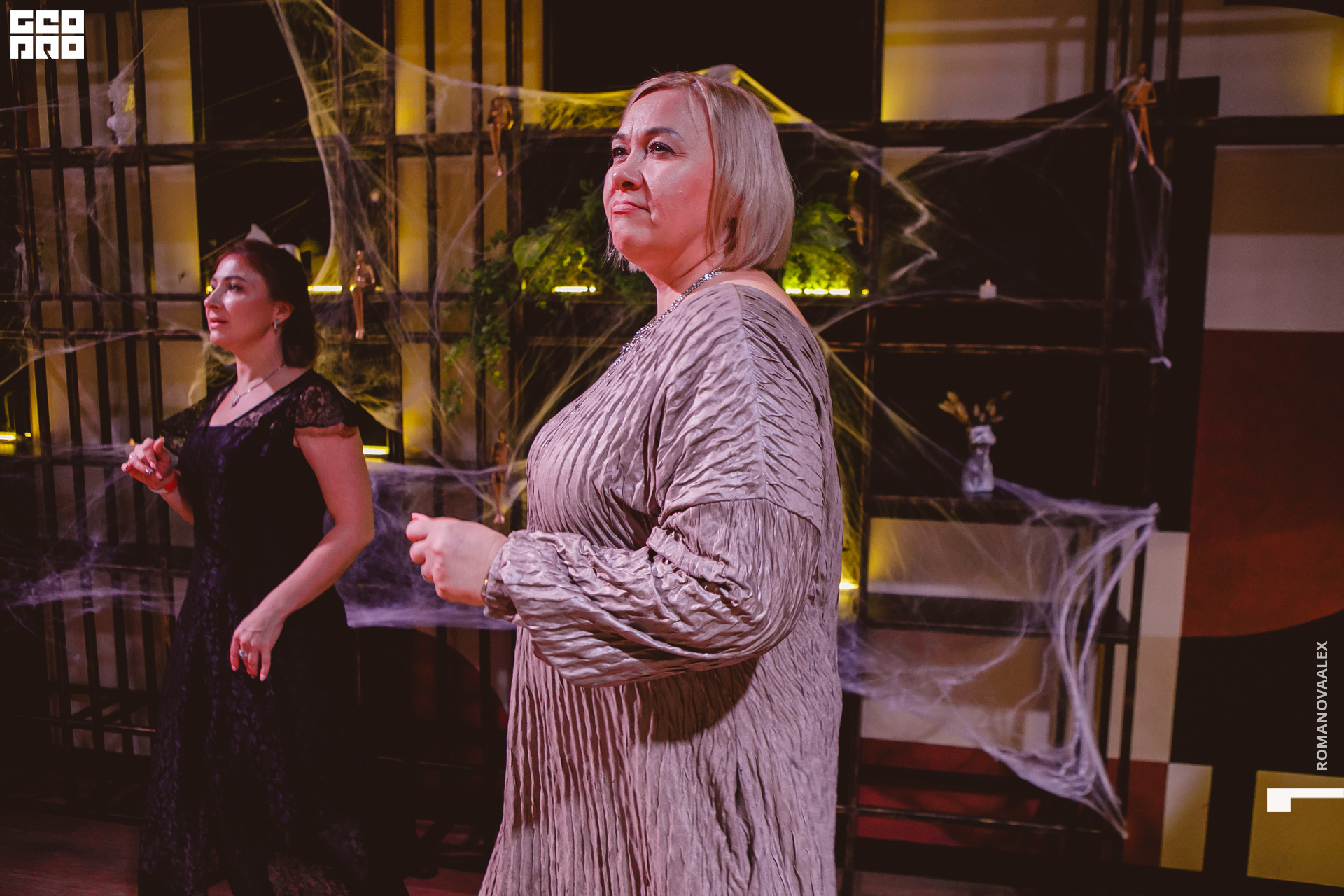 055 311022  014035 @romanovaalex.jpg