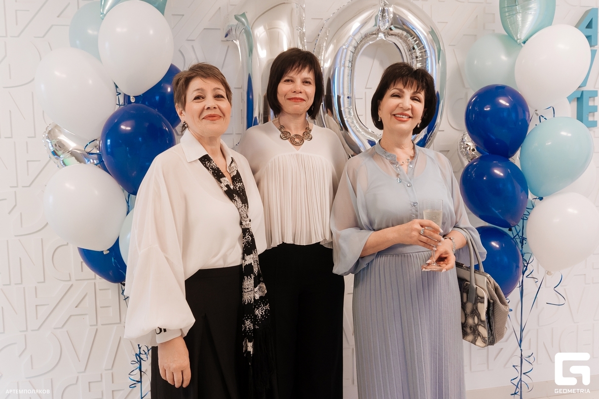 ADVANCE 10 ЛЕТ! 22