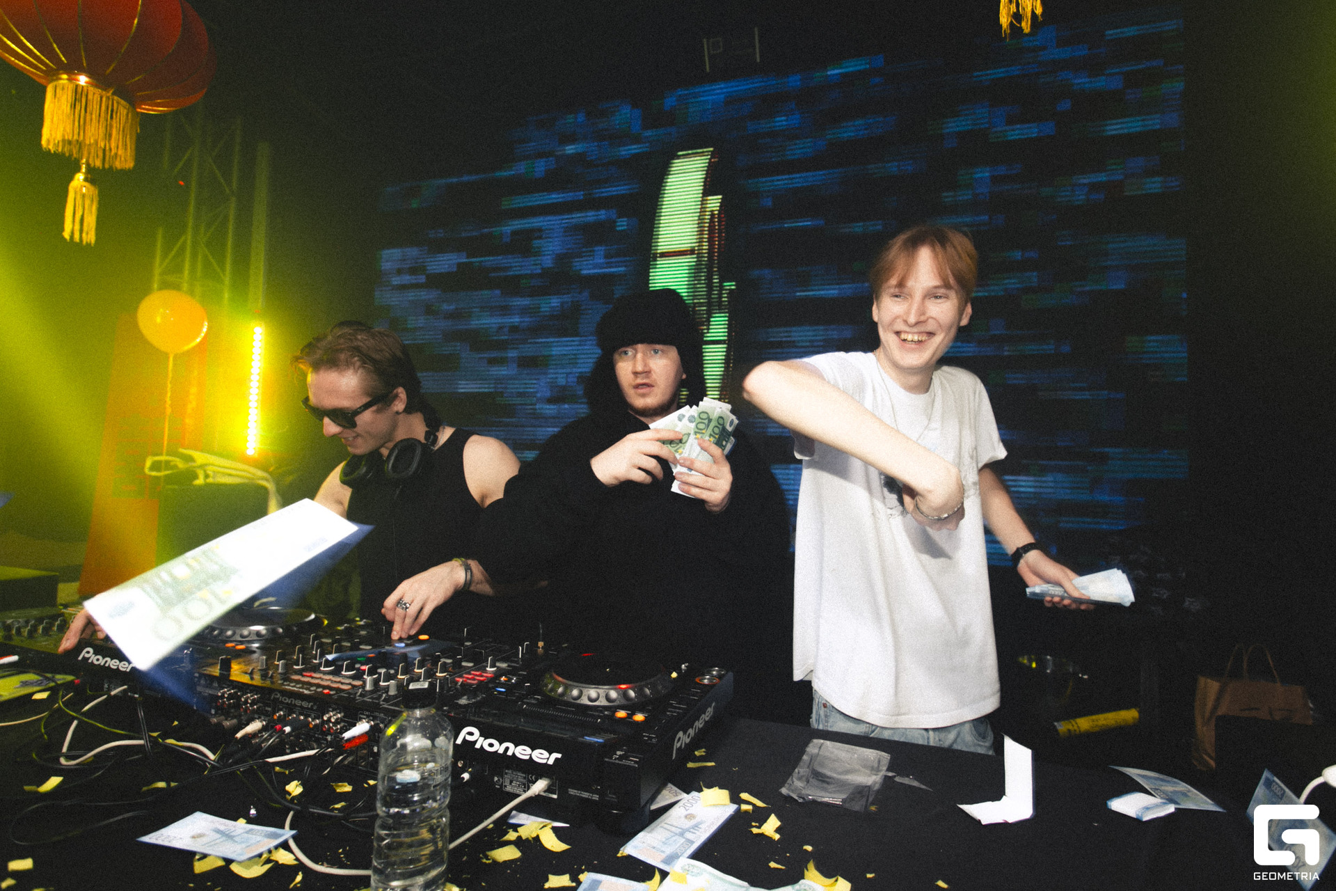 075 Repeat 10. 02.jpg