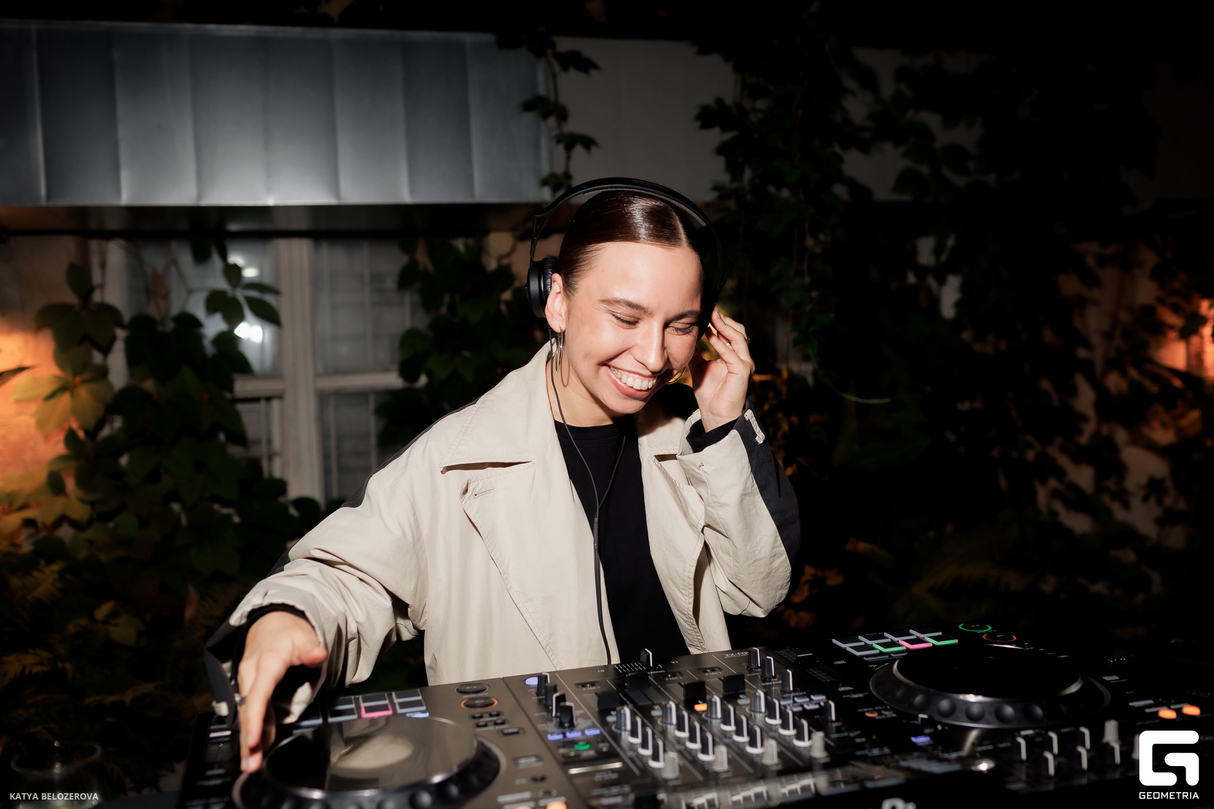 BEAT WEEKEND PARTY 30