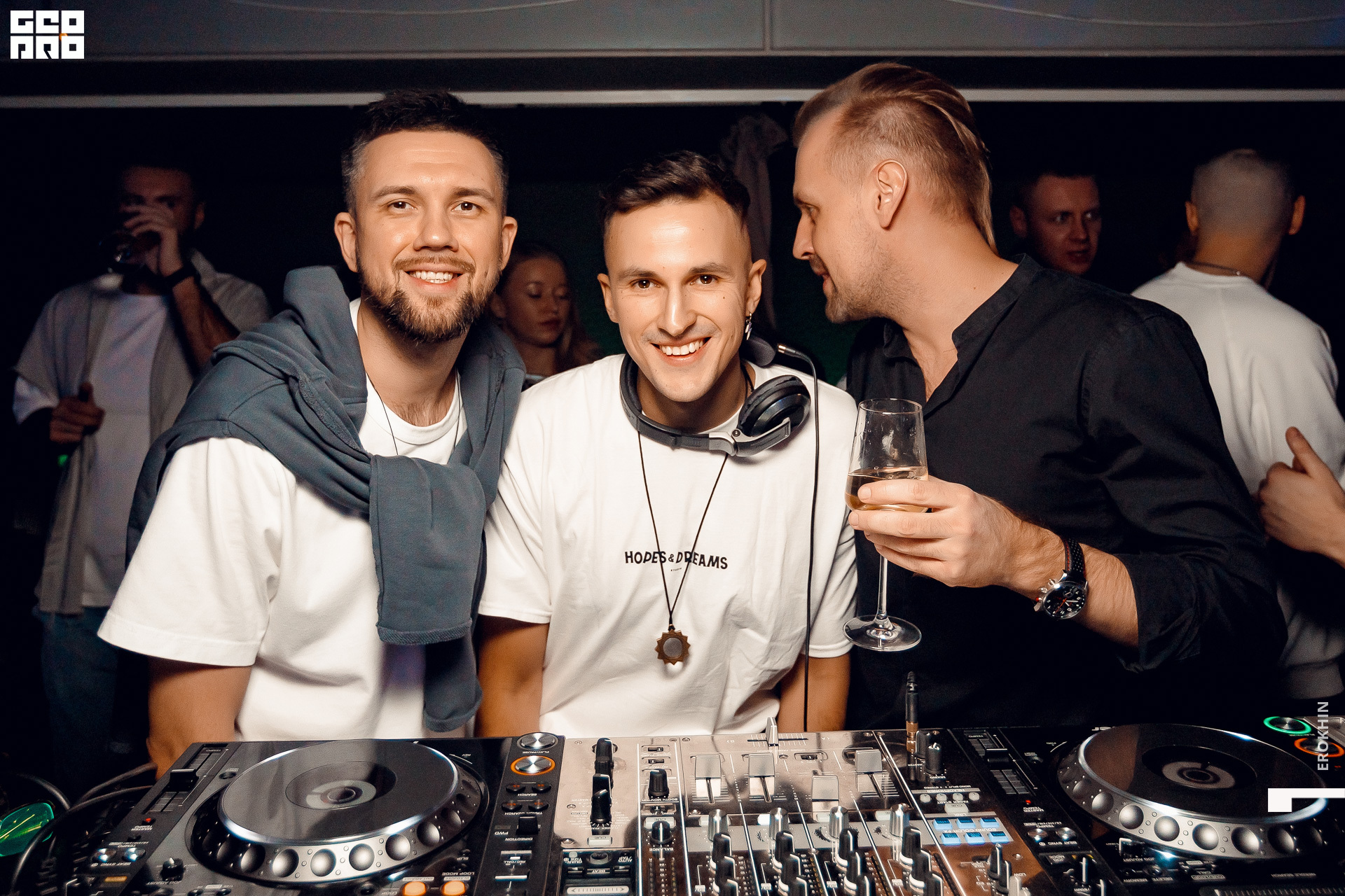 047 2020-12-12_21-44-15-047-EROKHIN.jpg