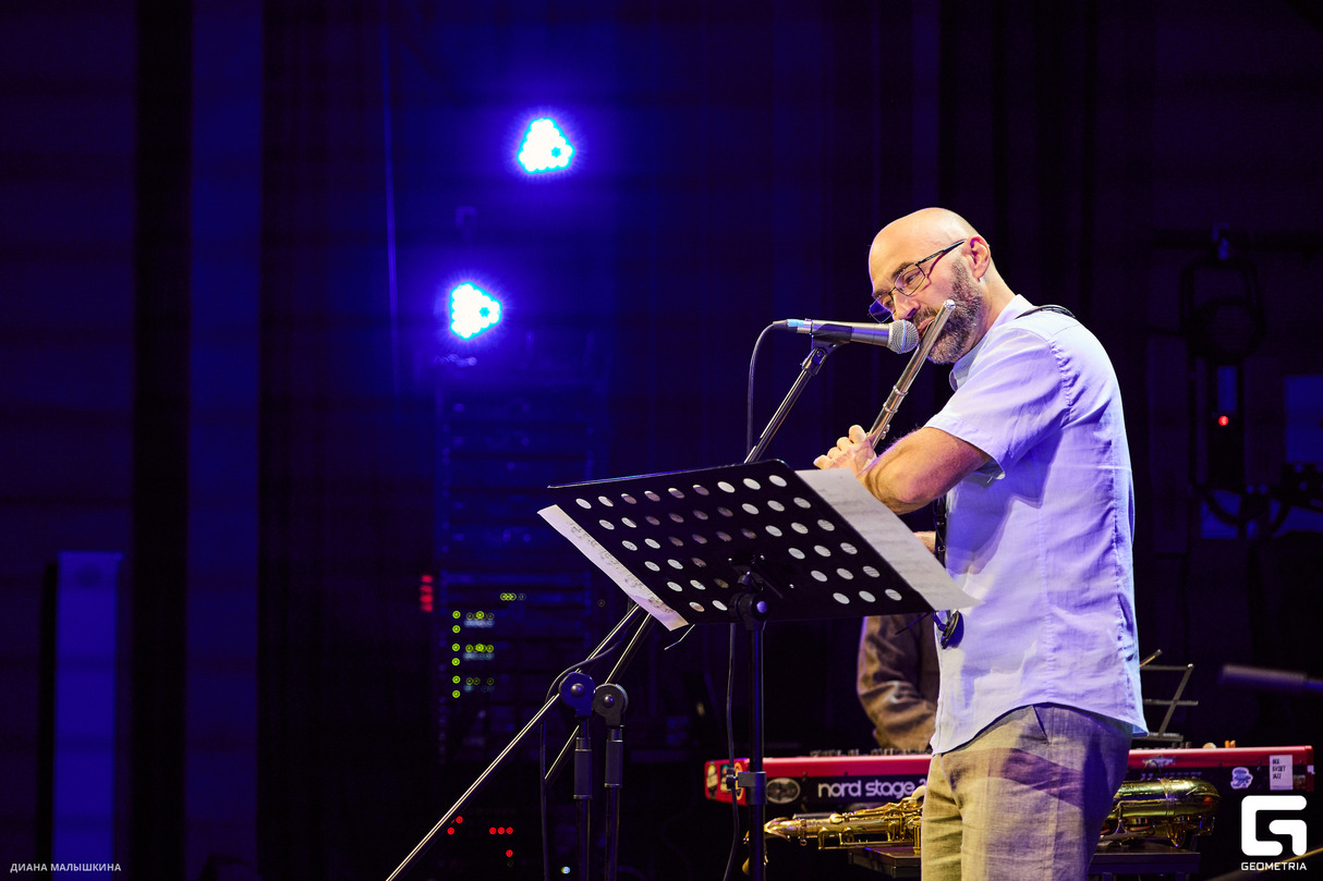 Tony Karapetyan Trio и Армир Ли 25