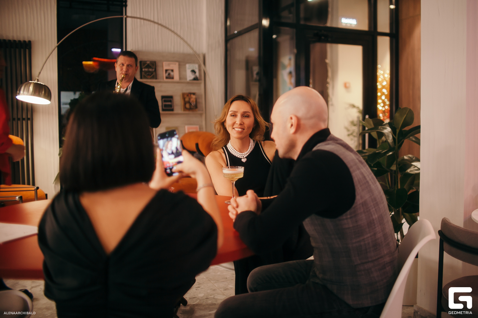 2023-12-02 18-00-57_alenaarchibald006.JPG