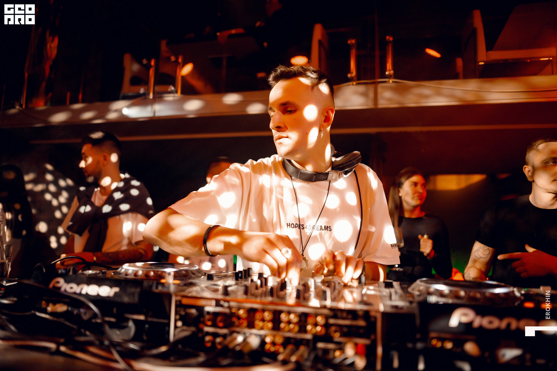 040 2020-12-12_21-34-14-040-EROKHIN.jpg